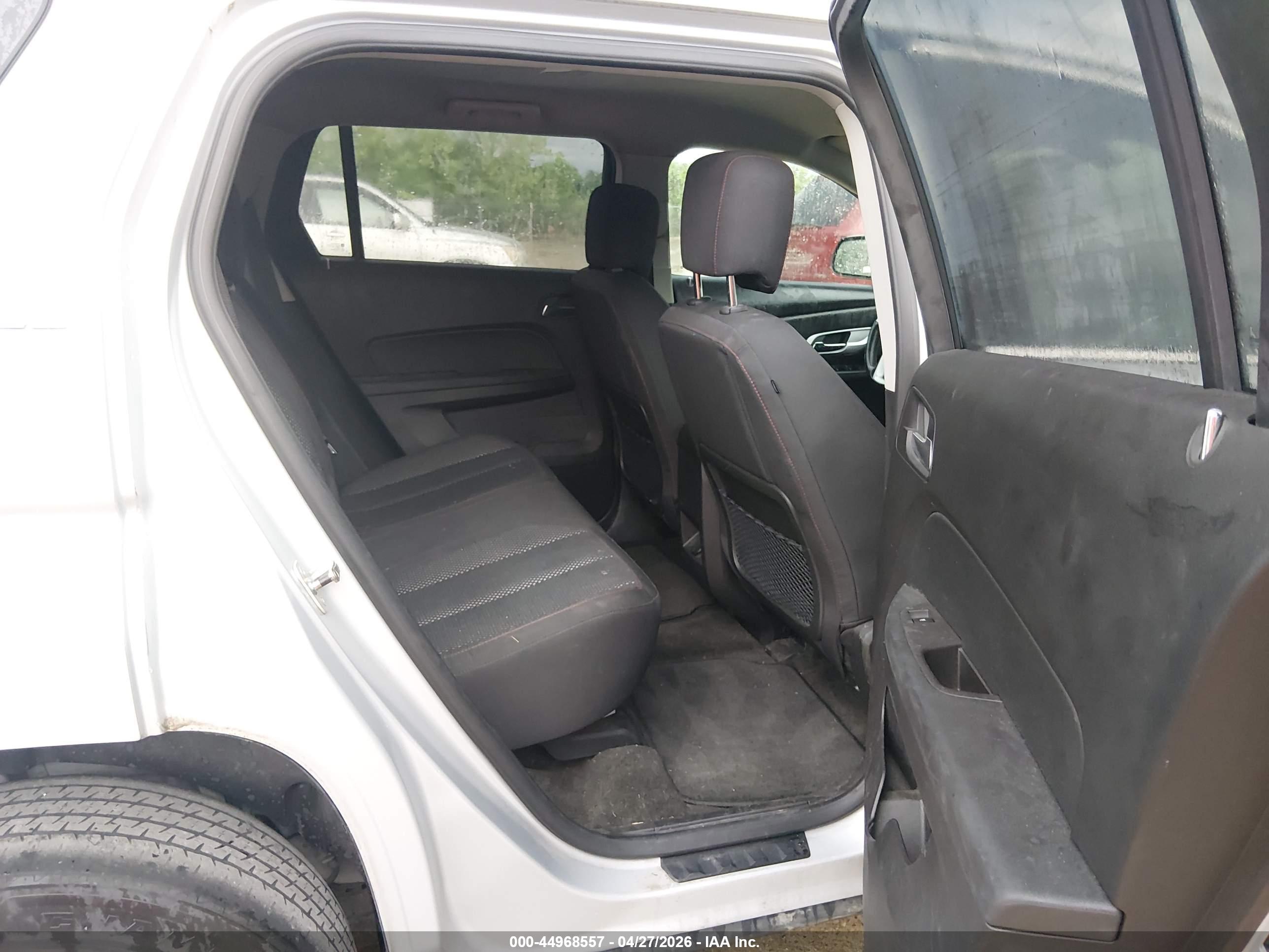 GMC TERRAIN image 8