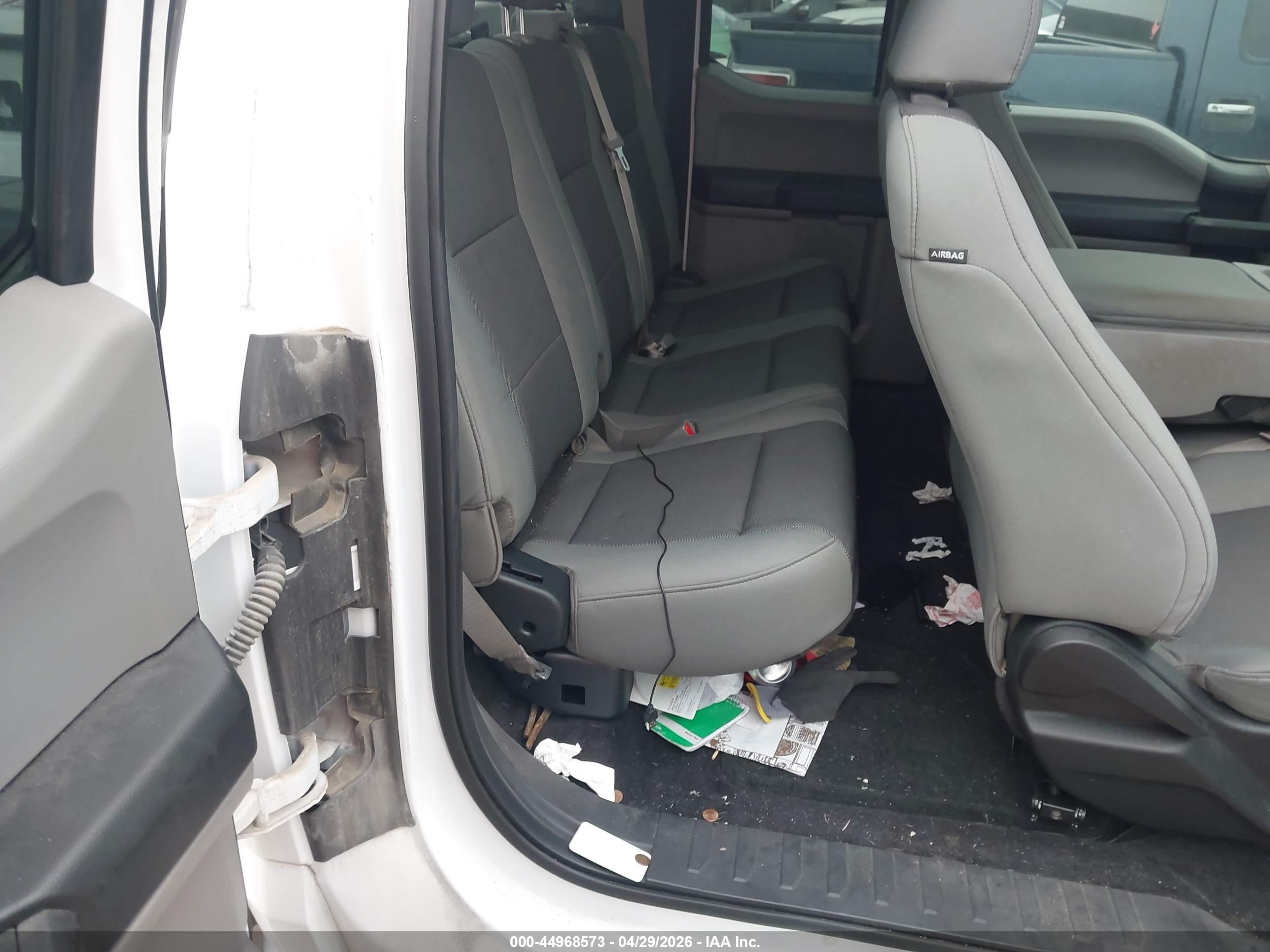 FORD F-150 image 8