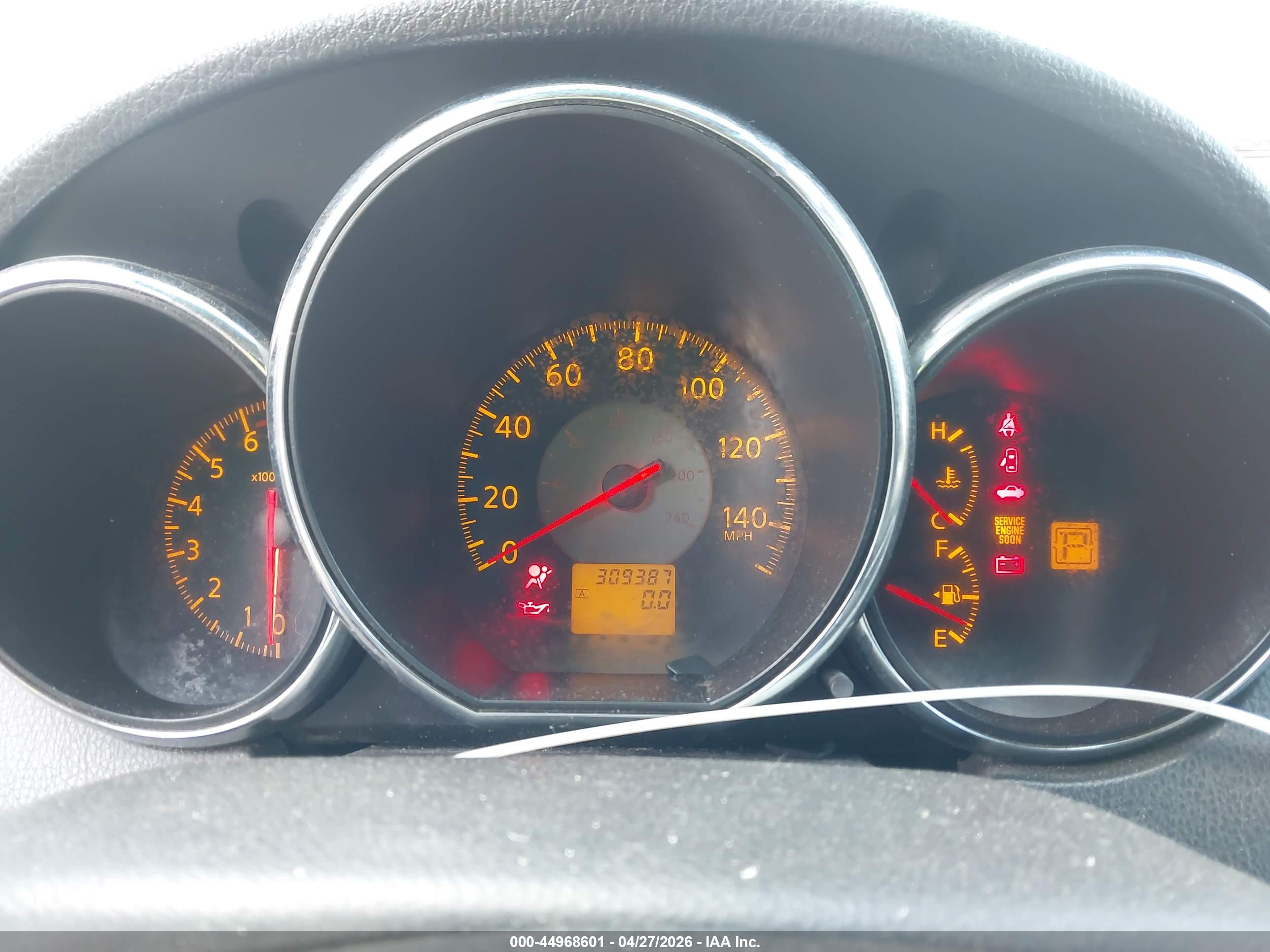 NISSAN ALTIMA image 7