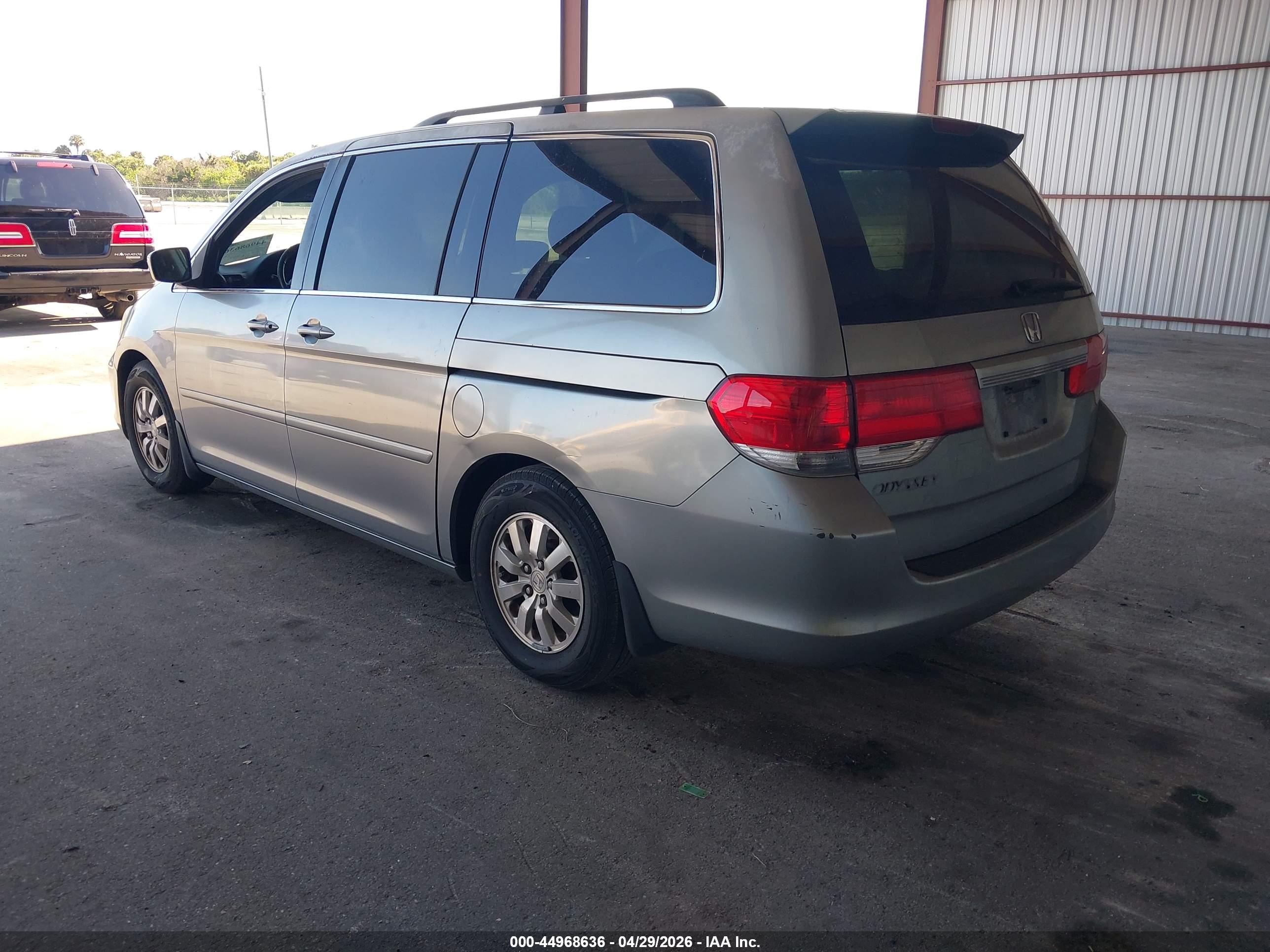 HONDA ODYSSEY image 3