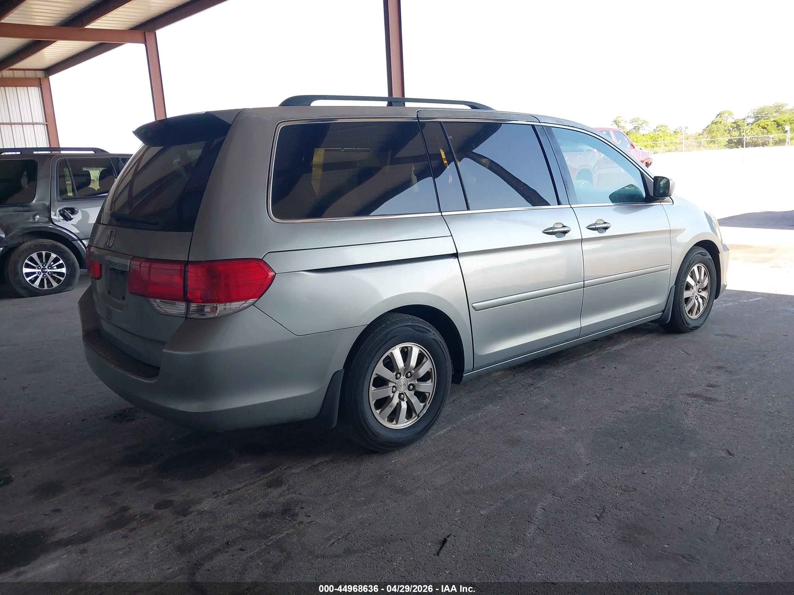 HONDA ODYSSEY image 4