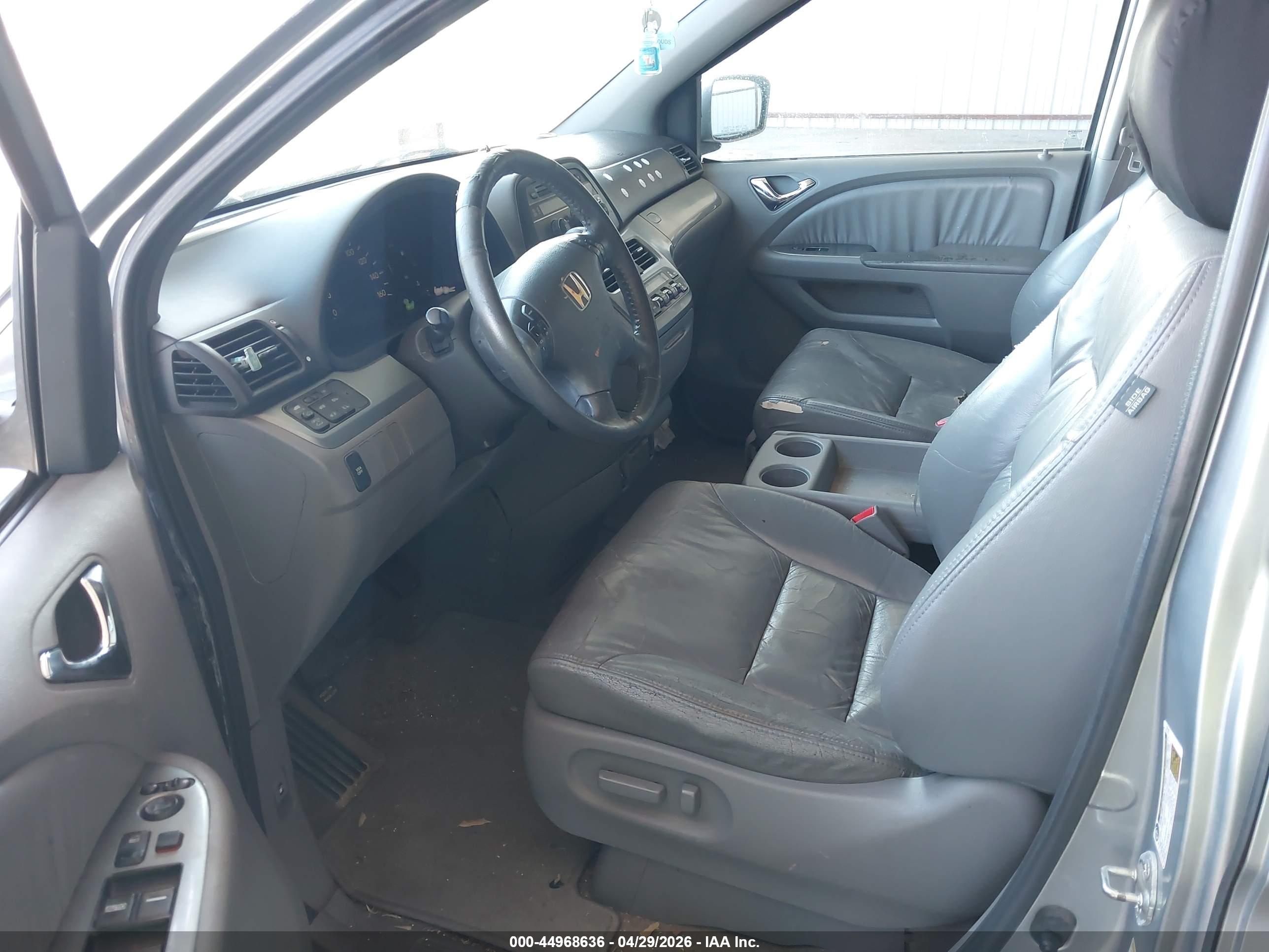 HONDA ODYSSEY image 5