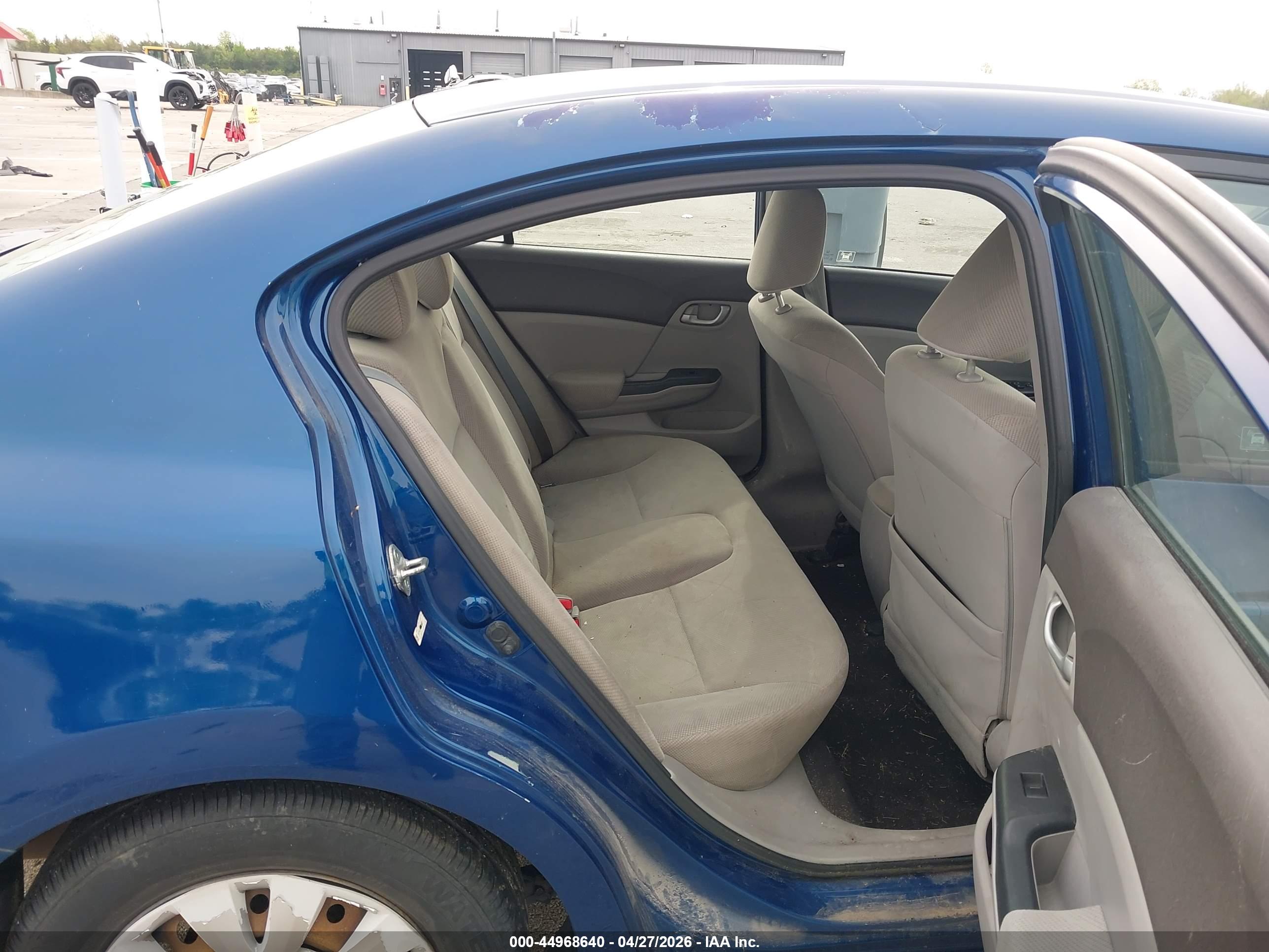 HONDA CIVIC image 8