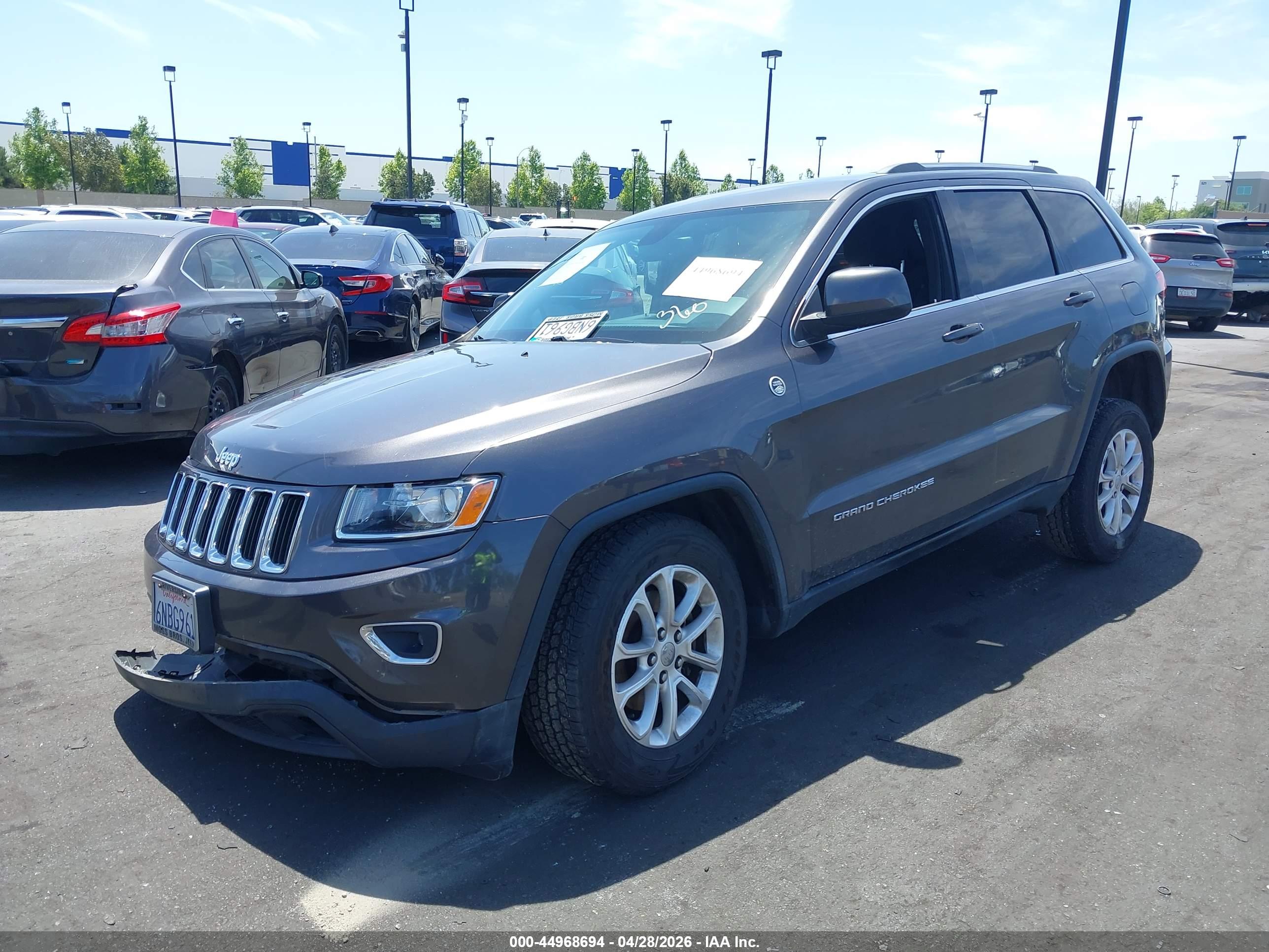 JEEP GRAND image 2