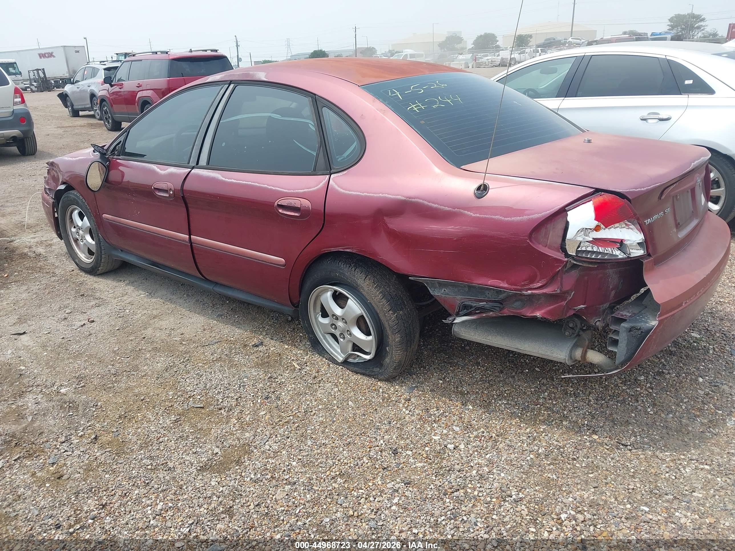 FORD TAURUS image 6