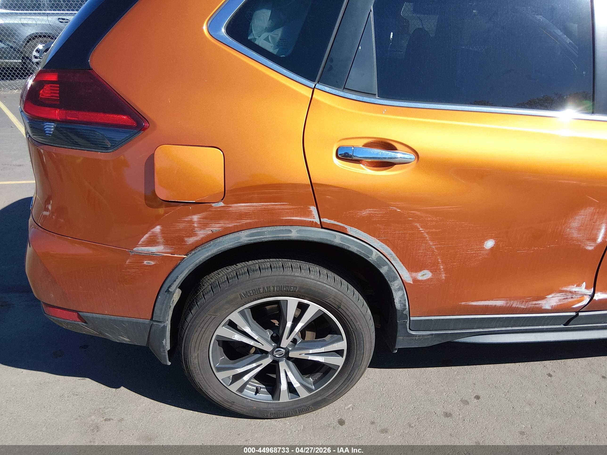 NISSAN ROGUE image 6