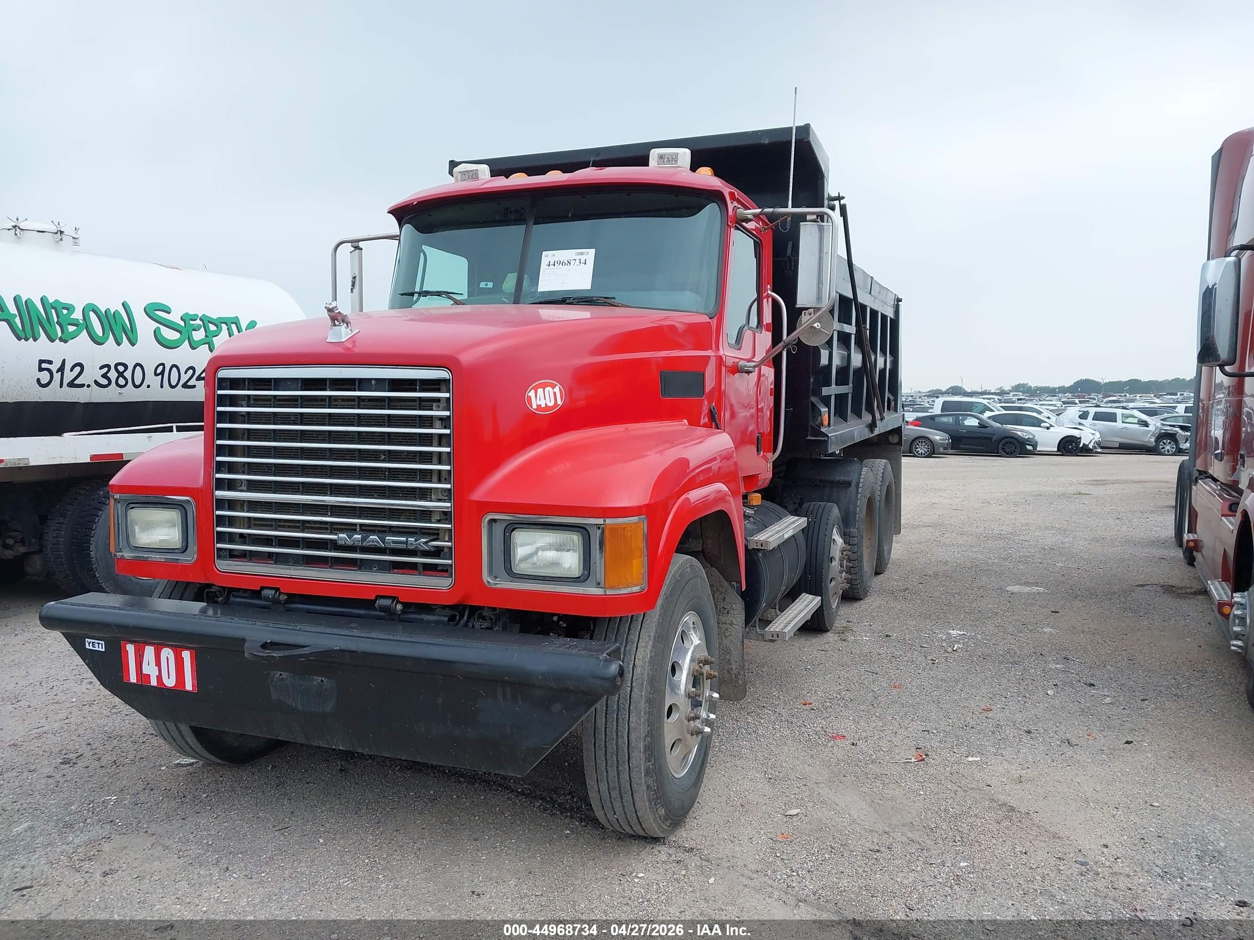 MACK 600 image 2