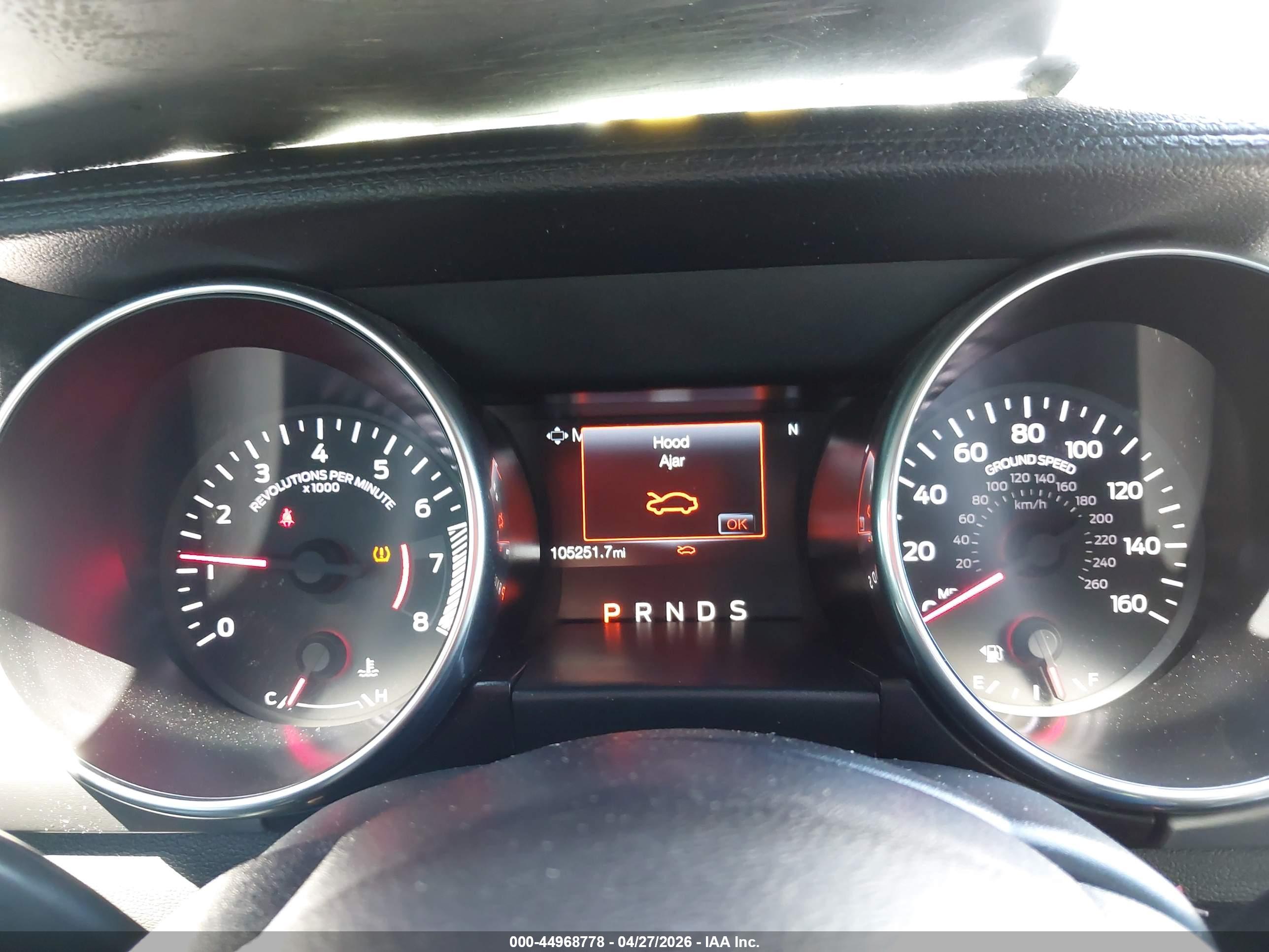 FORD MUSTANG image 7