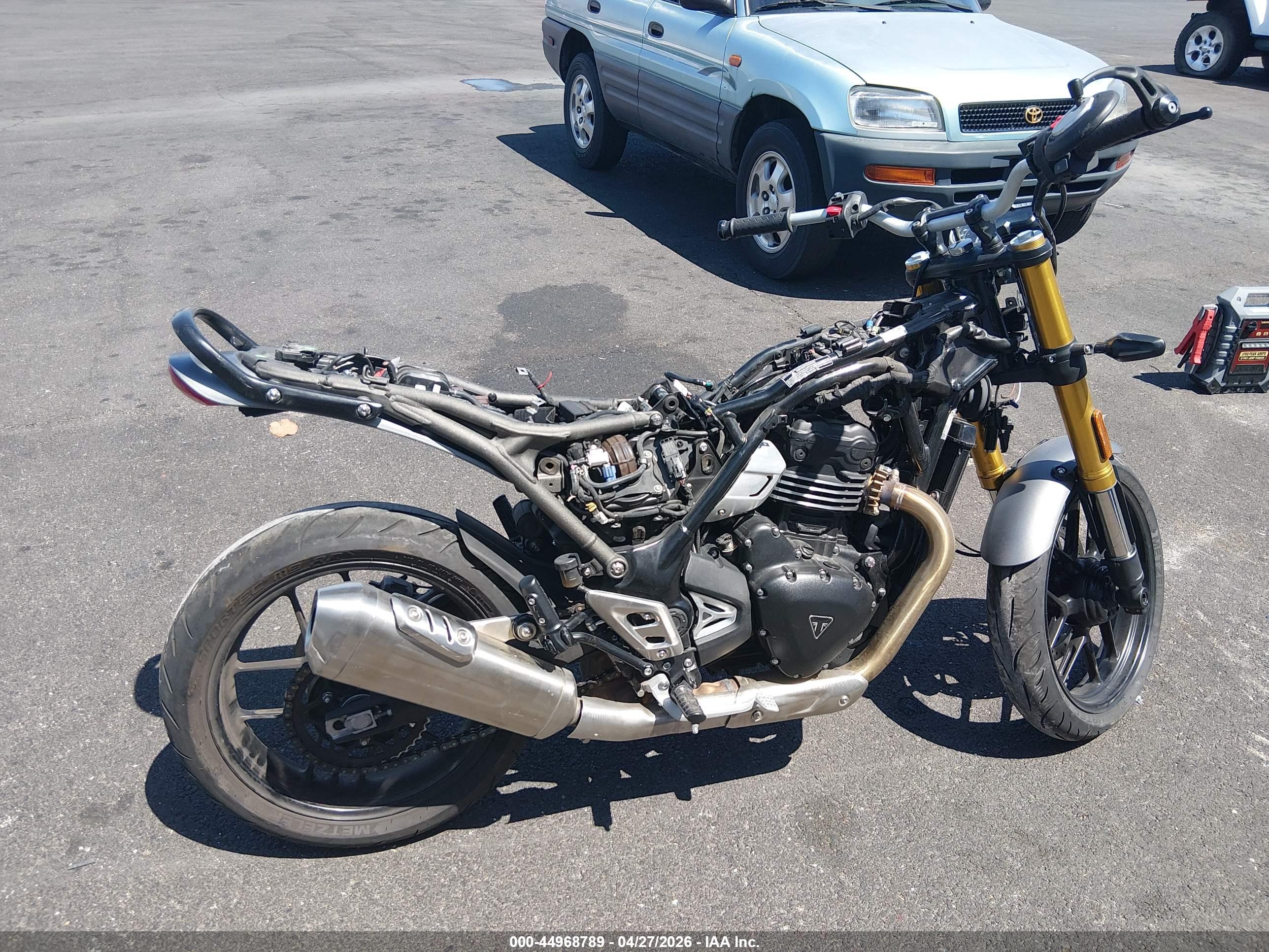 TRIUMPH MOTORCYCLE image 4