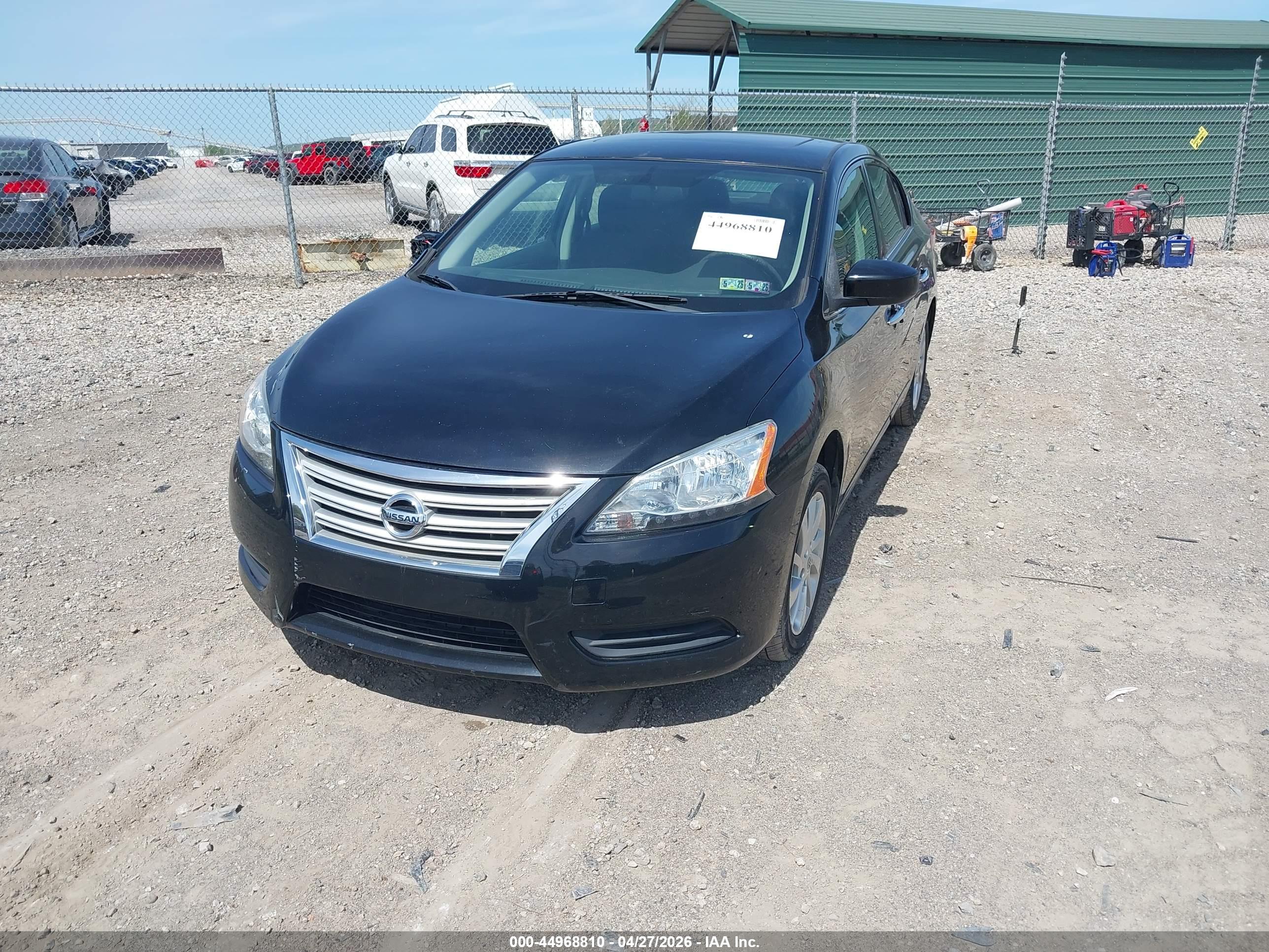 NISSAN SENTRA image 2