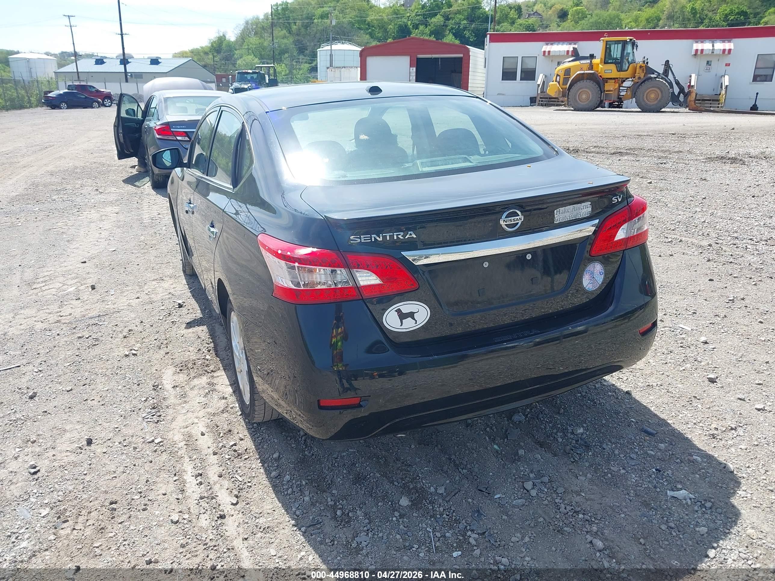 NISSAN SENTRA image 3