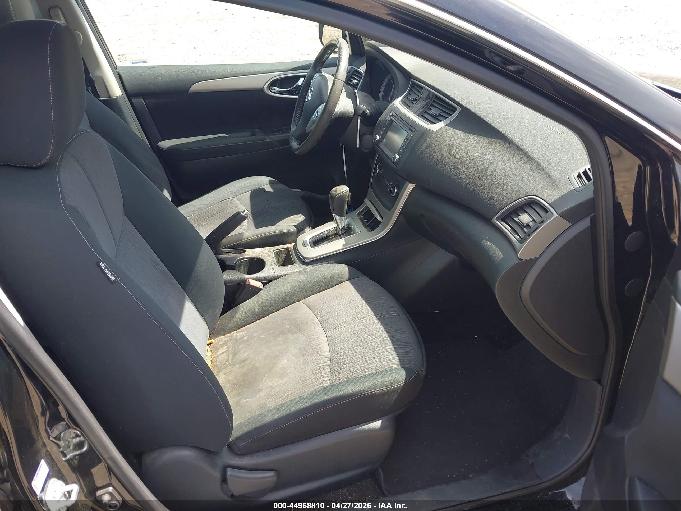 NISSAN SENTRA image 5