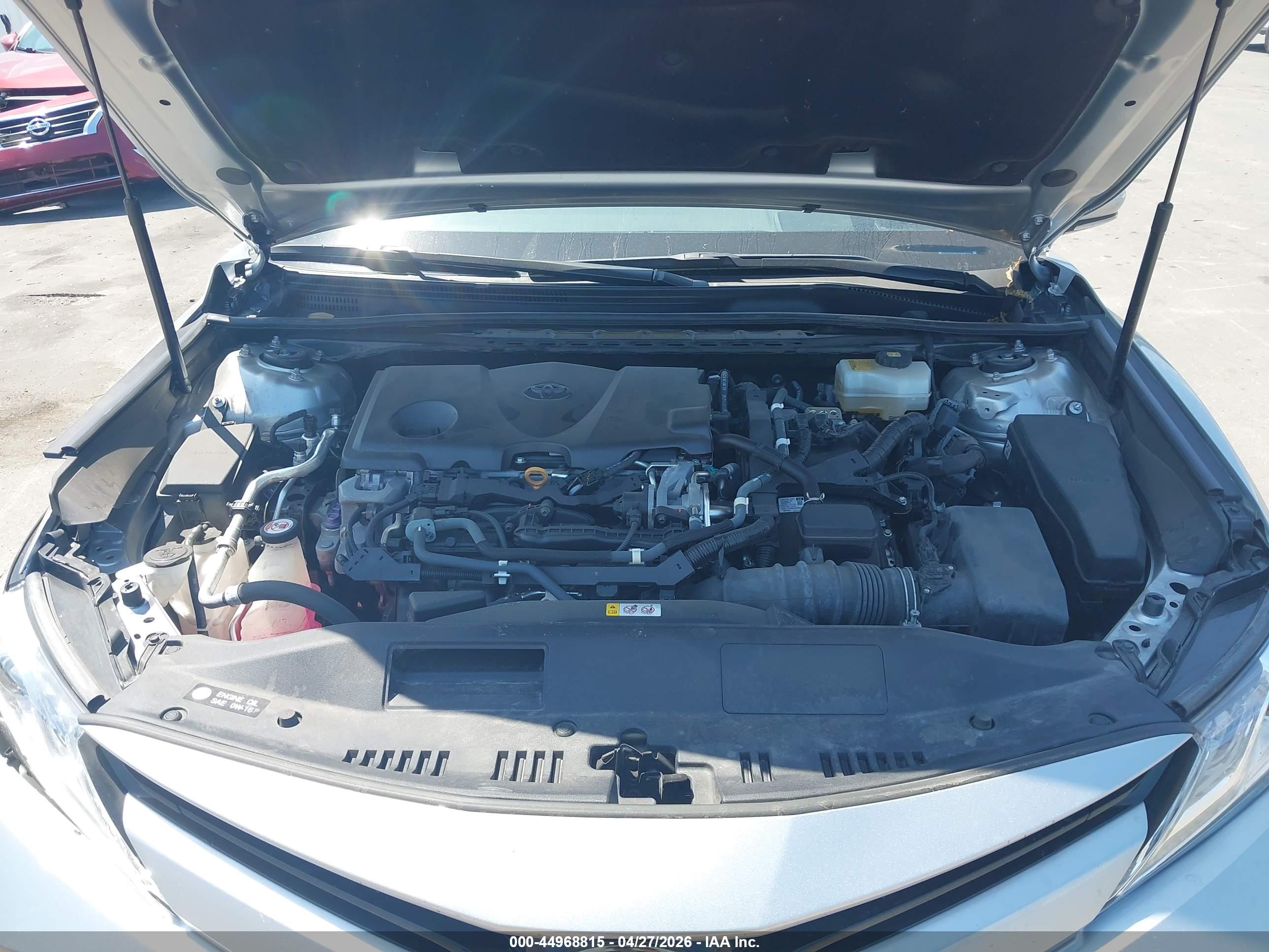 TOYOTA CAMRY image 10