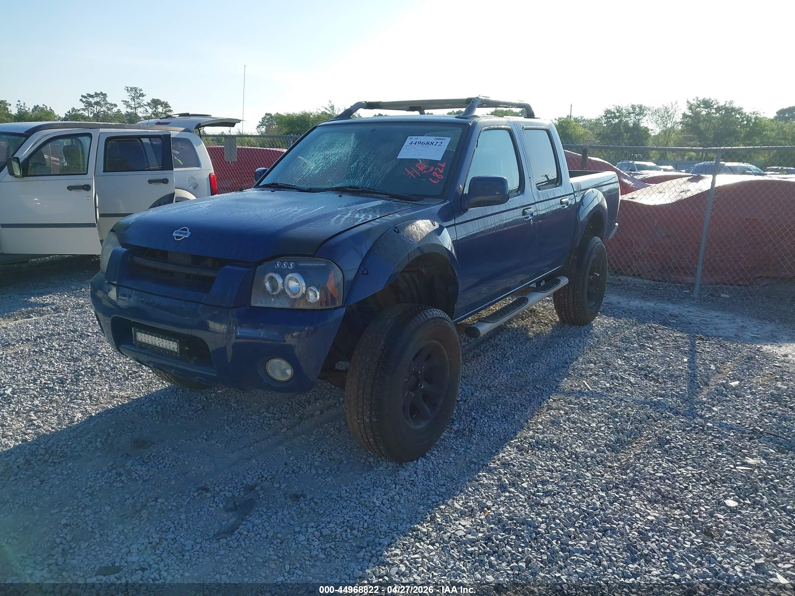 NISSAN FRONTIER image 2
