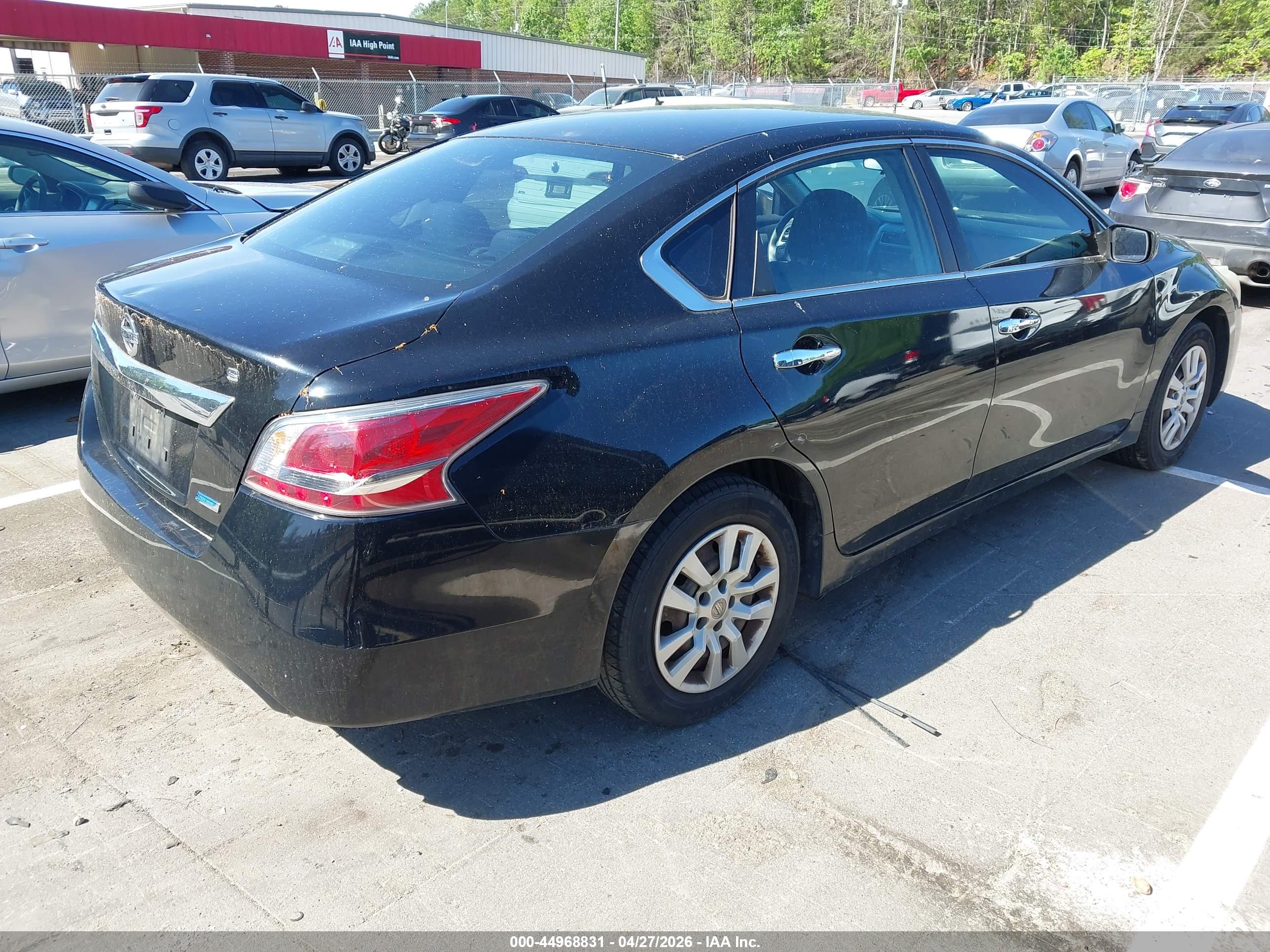 NISSAN ALTIMA image 4
