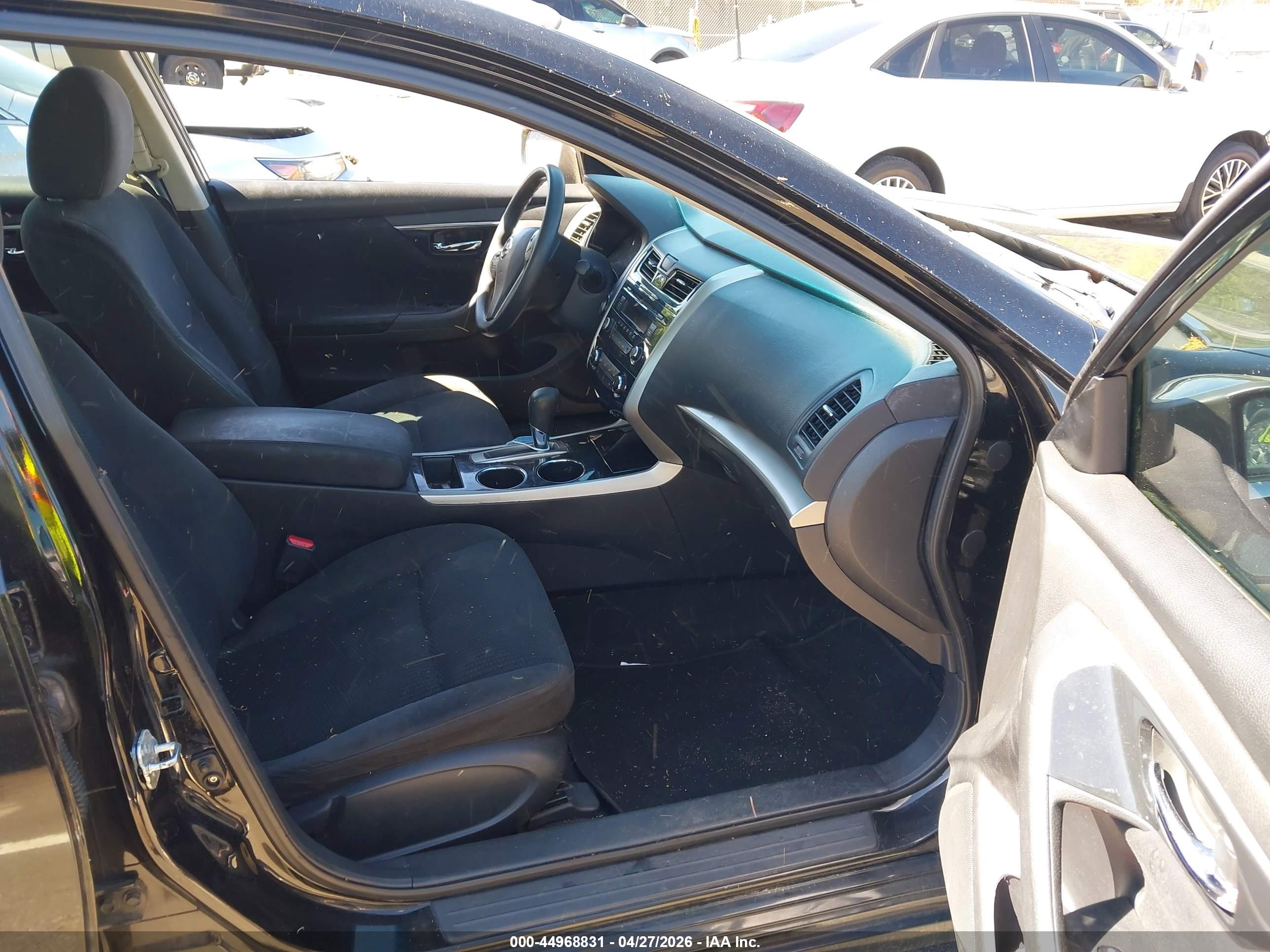 NISSAN ALTIMA image 5