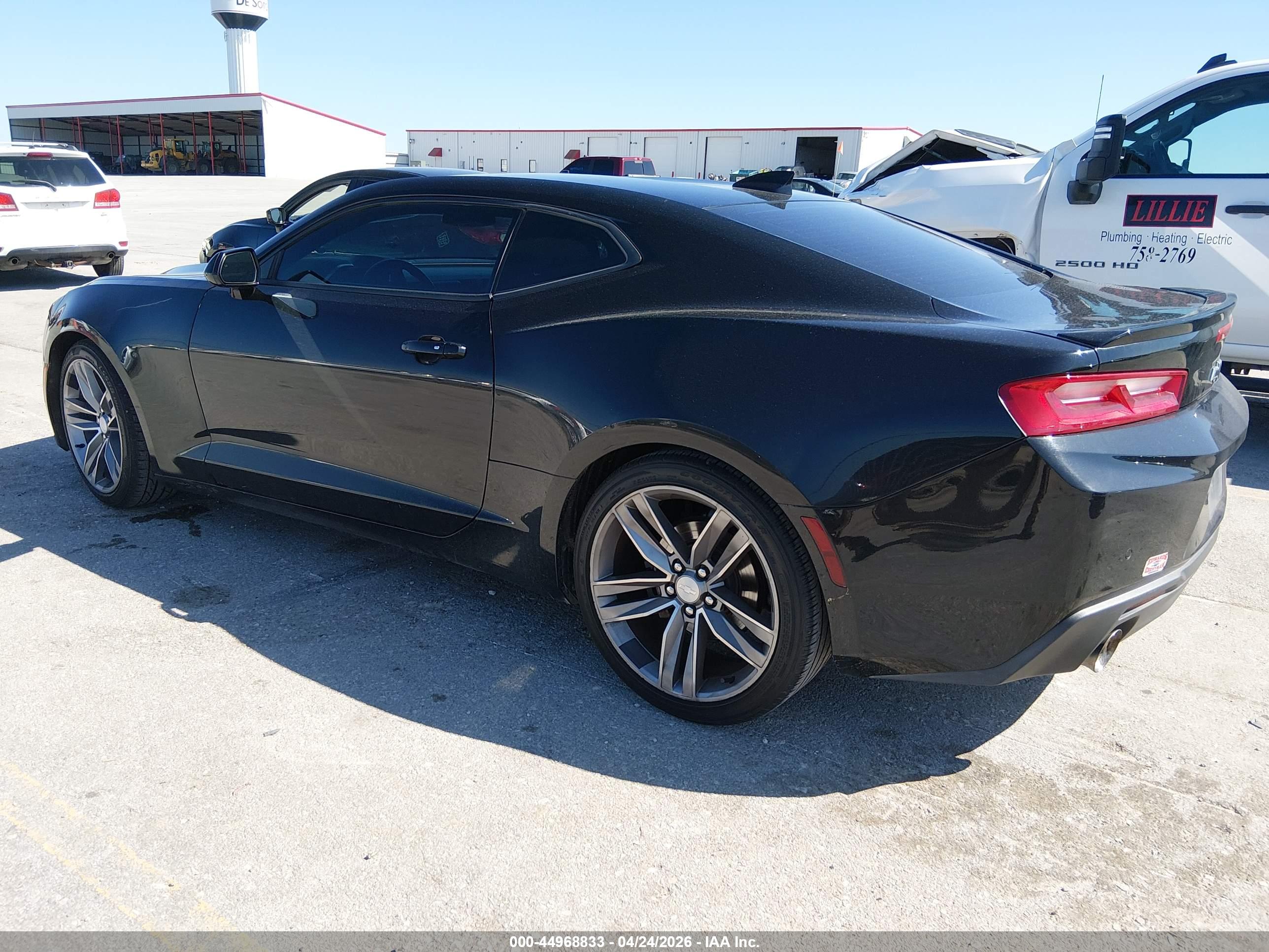 CHEVROLET CAMARO image 3