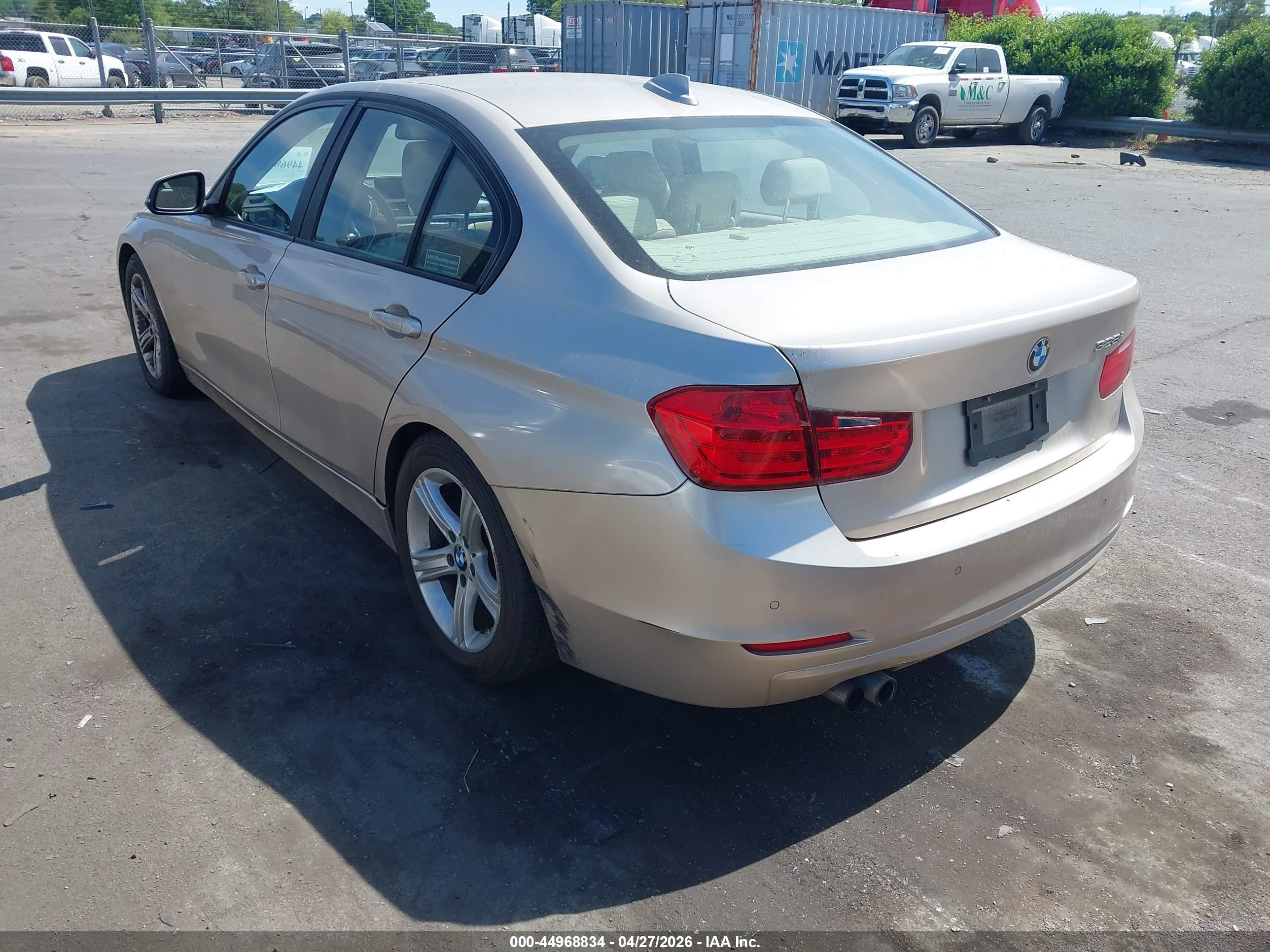 BMW 328I image 3
