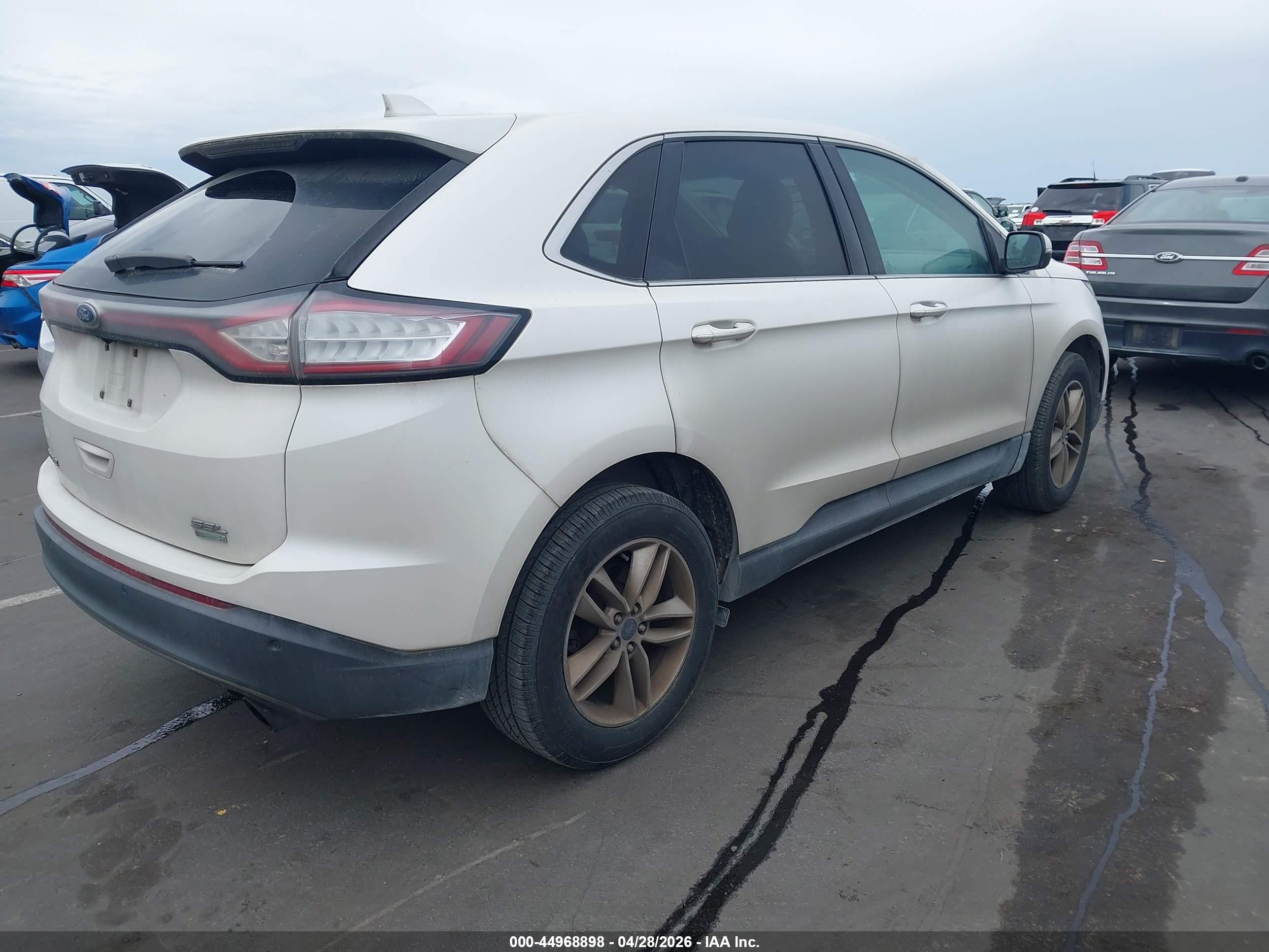 FORD EDGE image 4