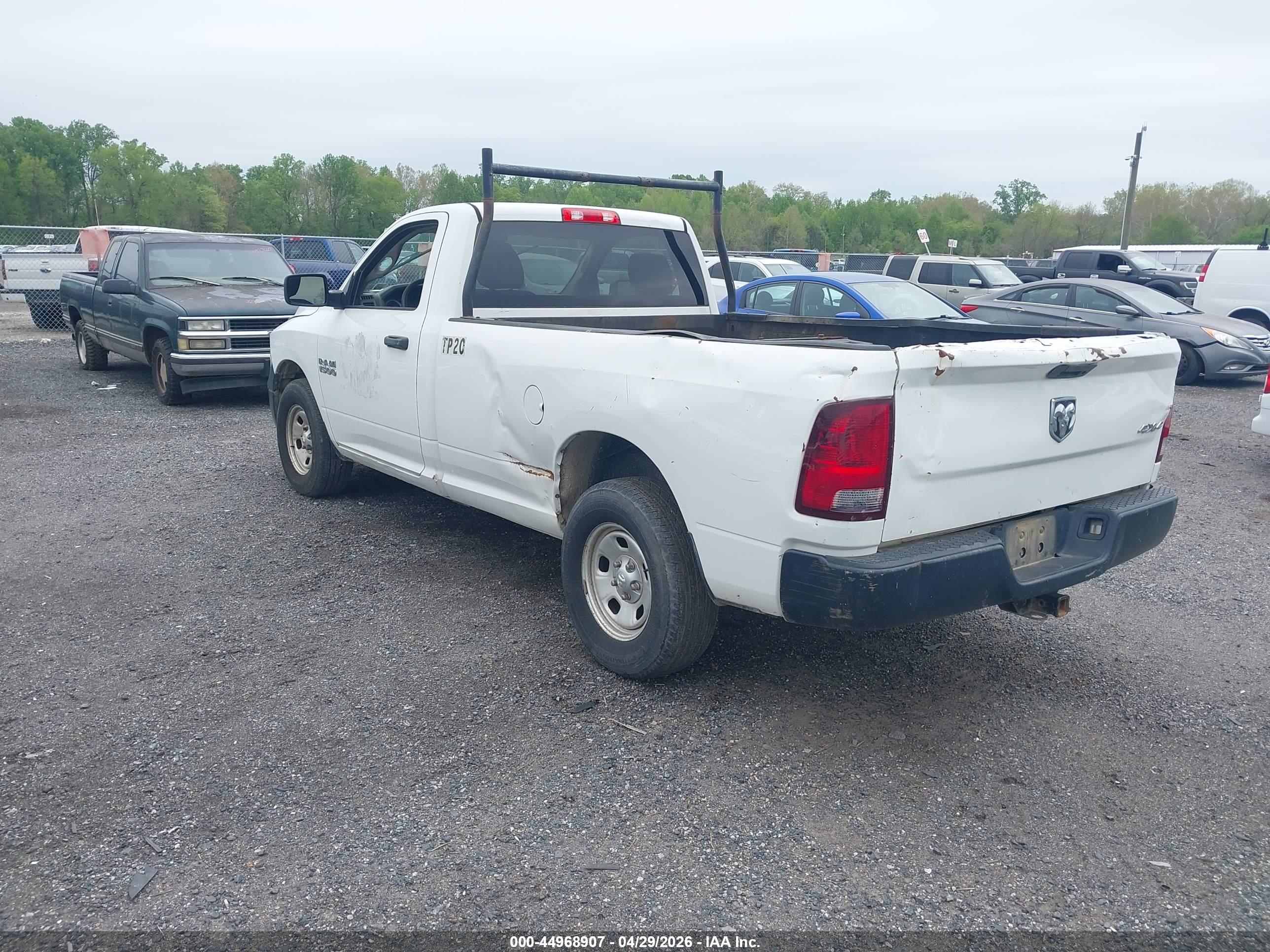 RAM 1500 image 3