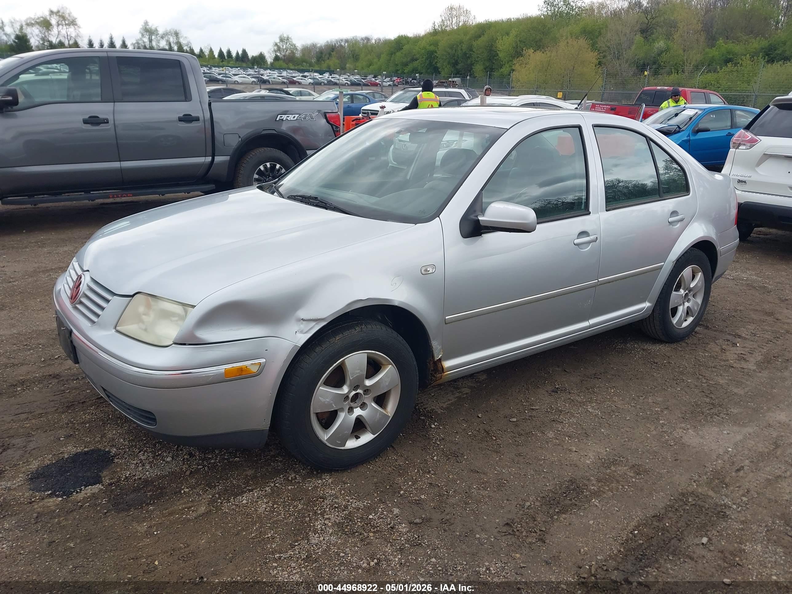VOLKSWAGEN JETTA image 2