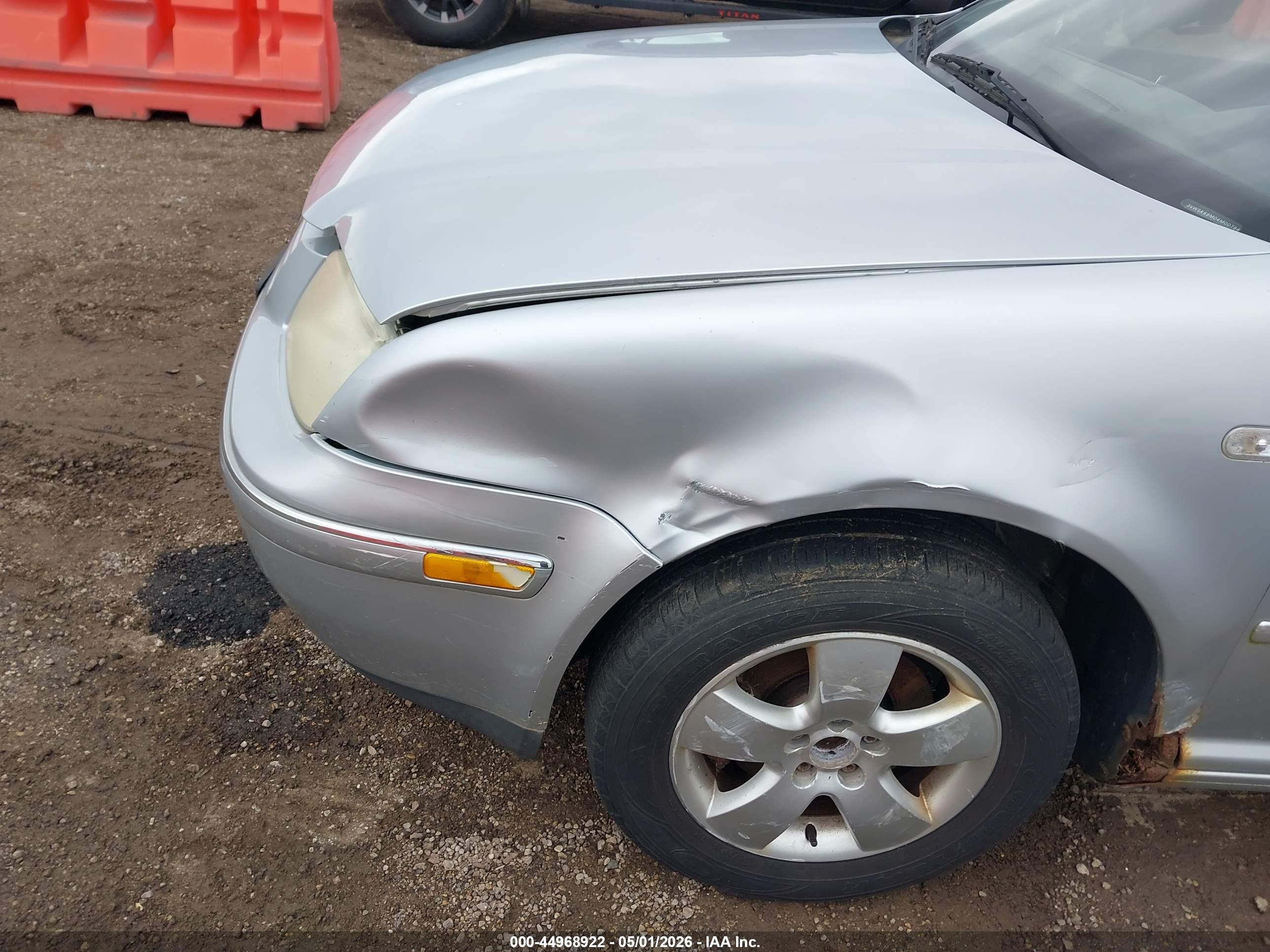 VOLKSWAGEN JETTA image 6