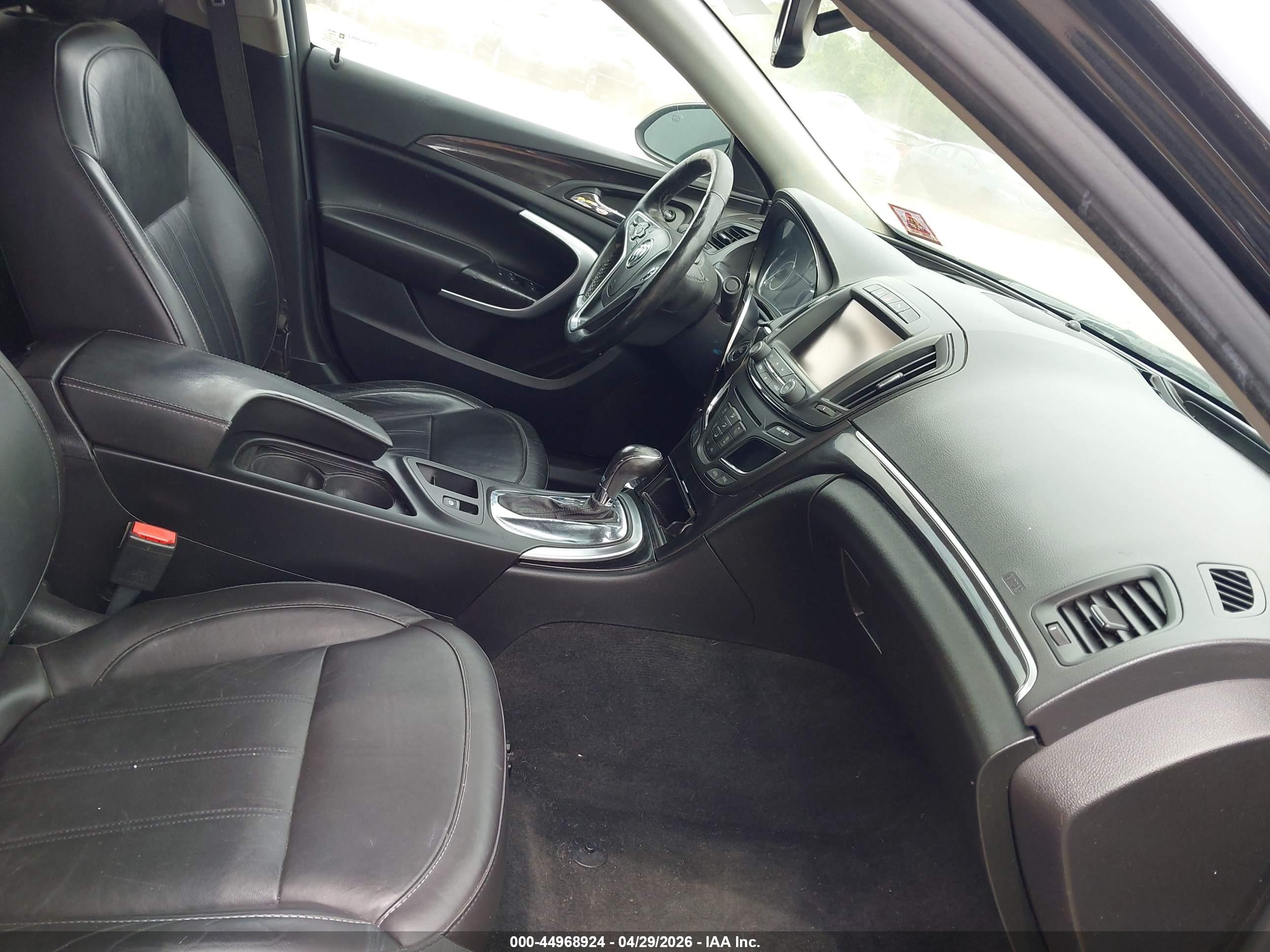 BUICK REGAL image 5