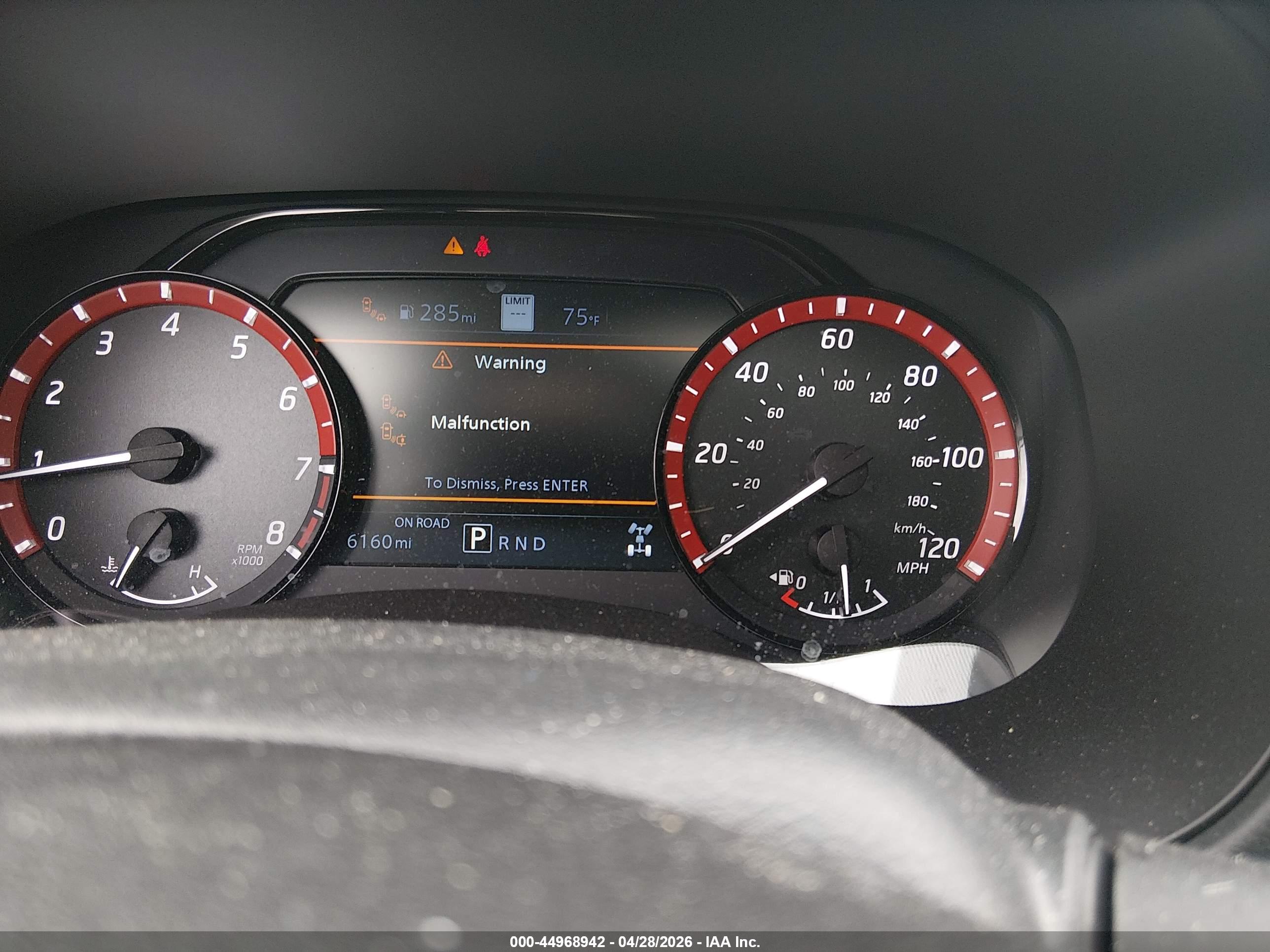 NISSAN FRONTIER image 7