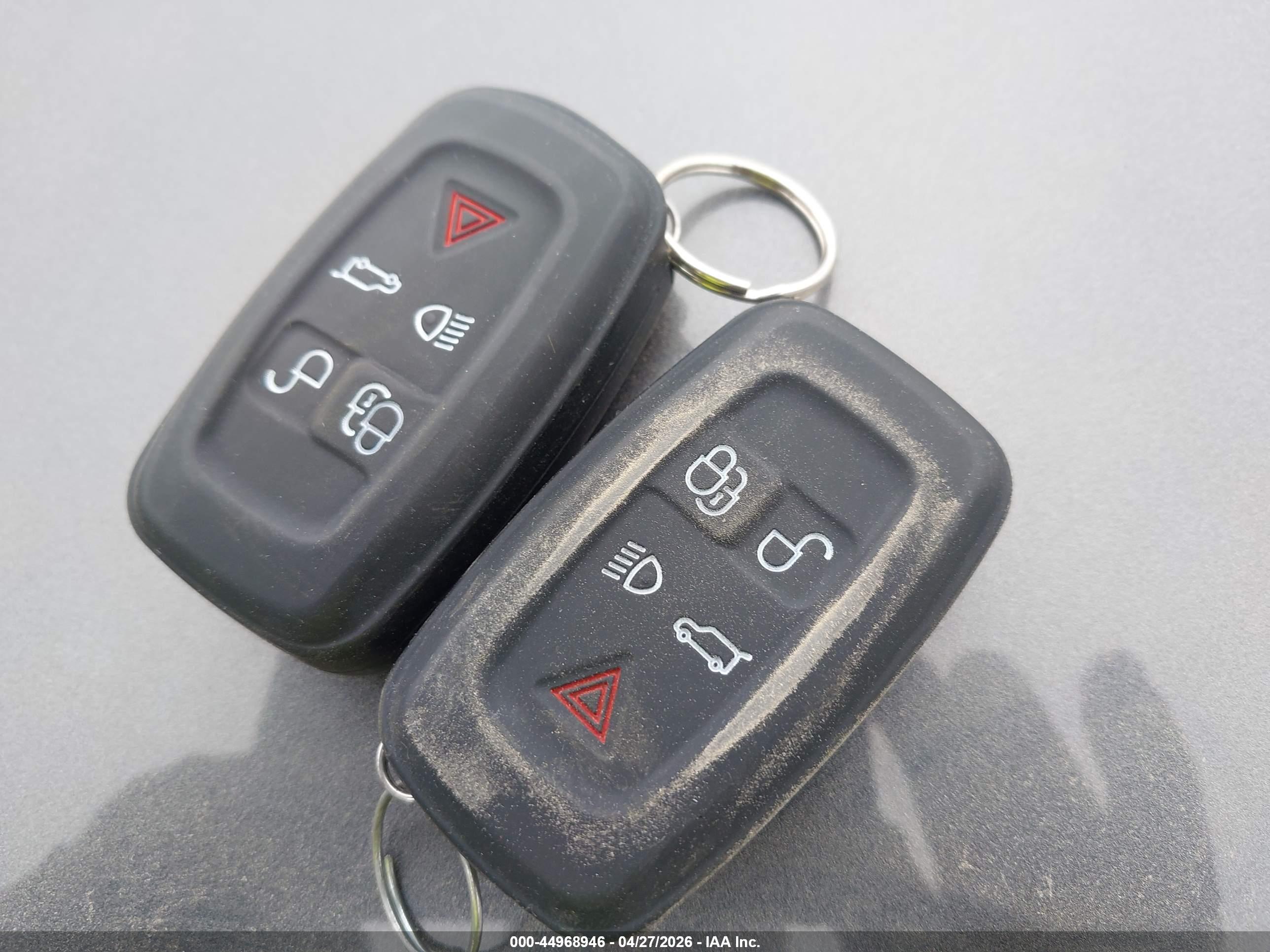 LAND ROVER image 11