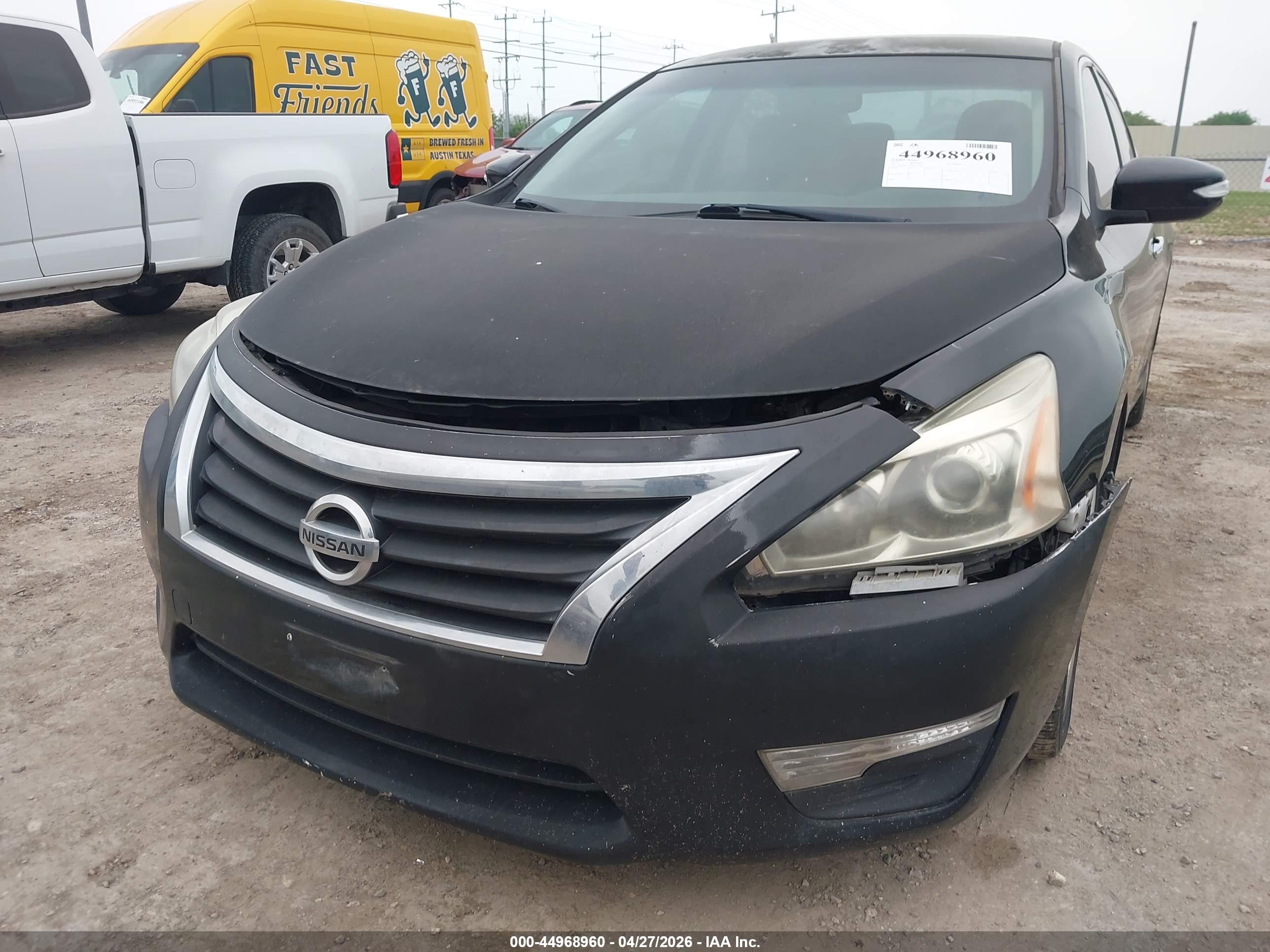 NISSAN ALTIMA image 6