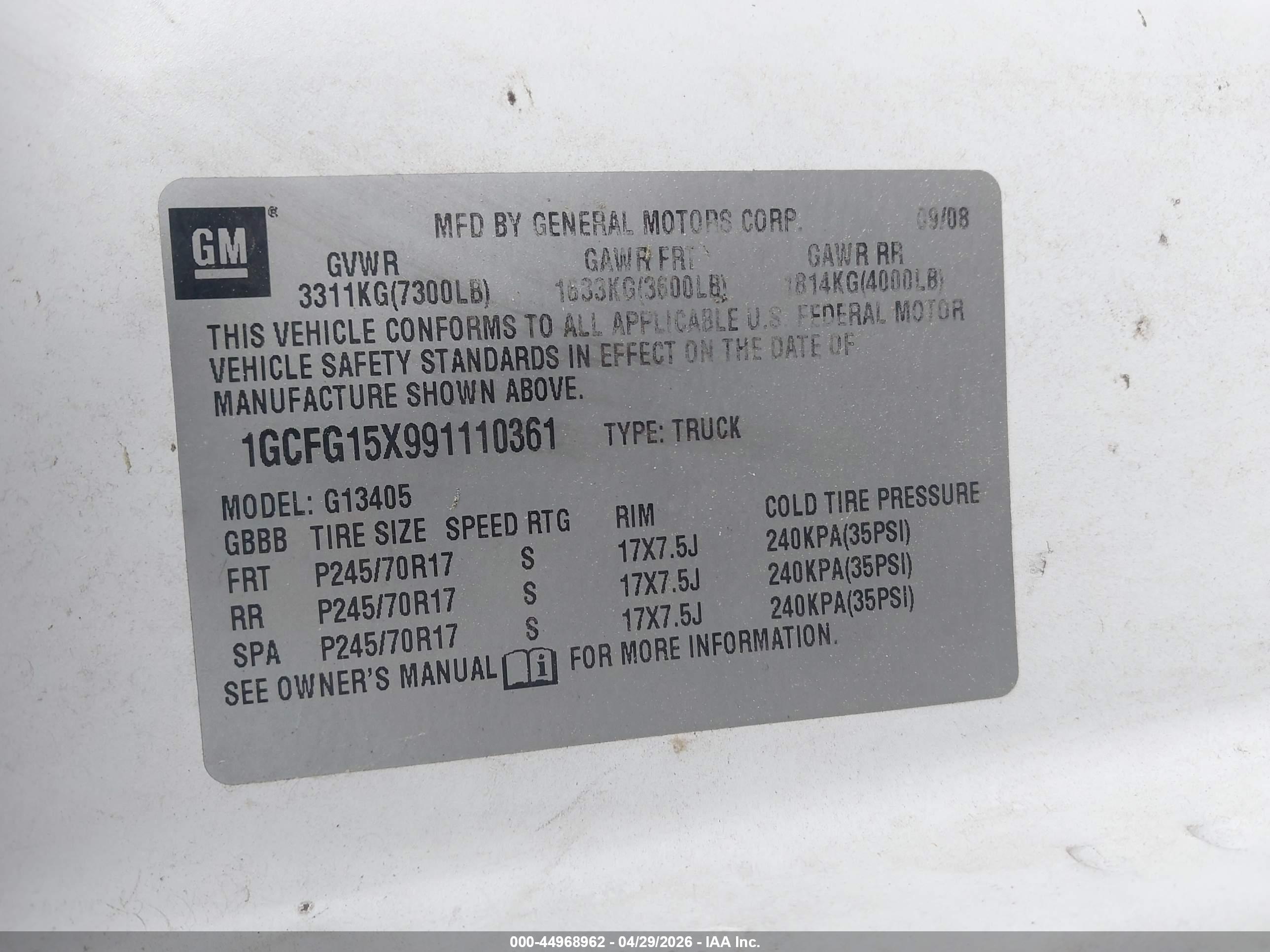 CHEVROLET EXPRESS image 9