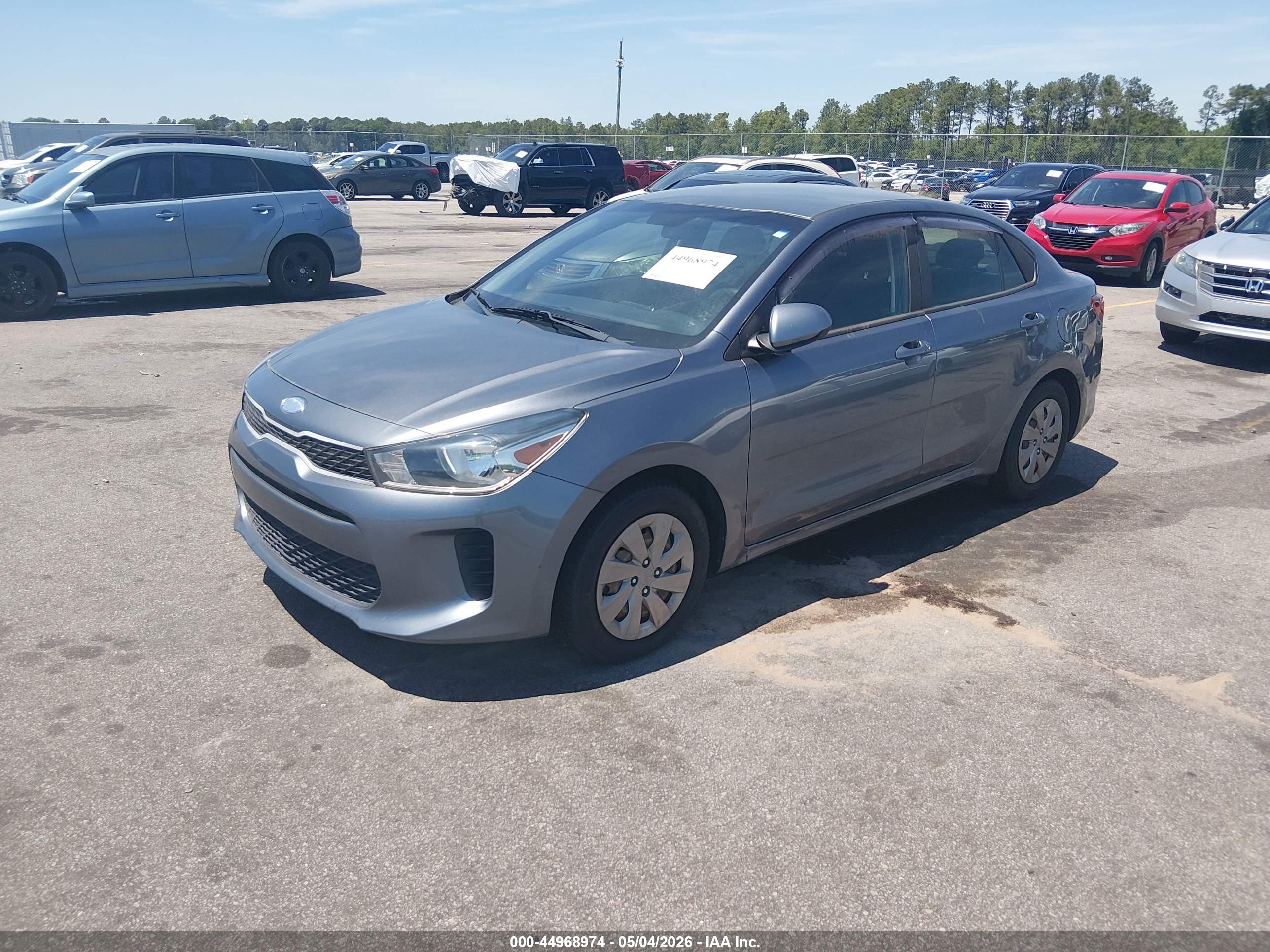 KIA RIO image 2