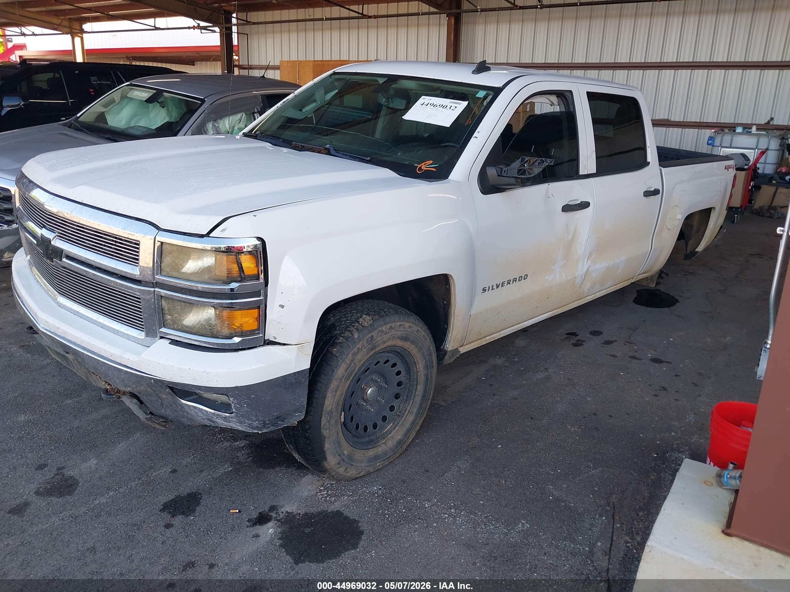 CHEVROLET SILVERADO image 2