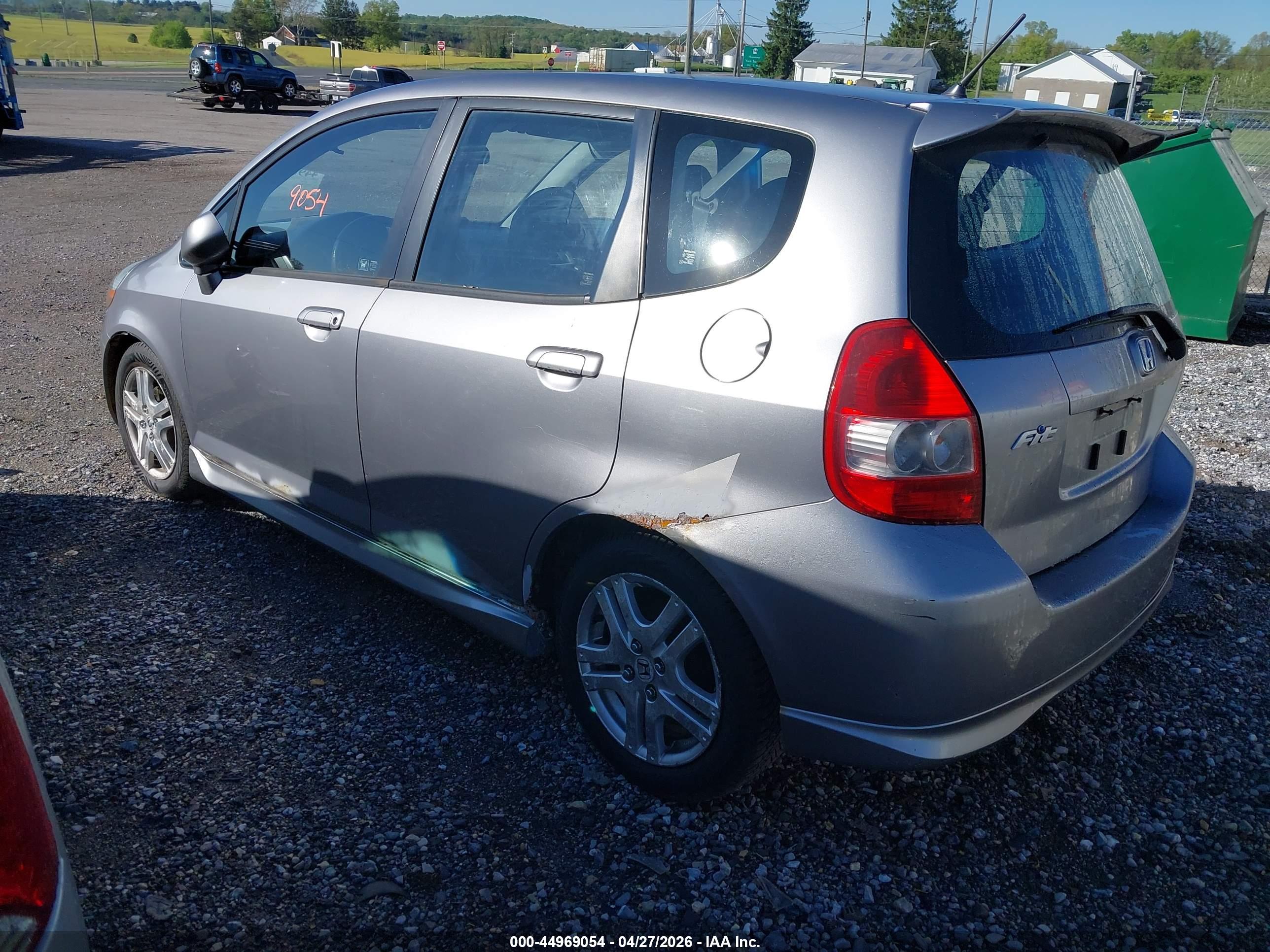 HONDA FIT image 3