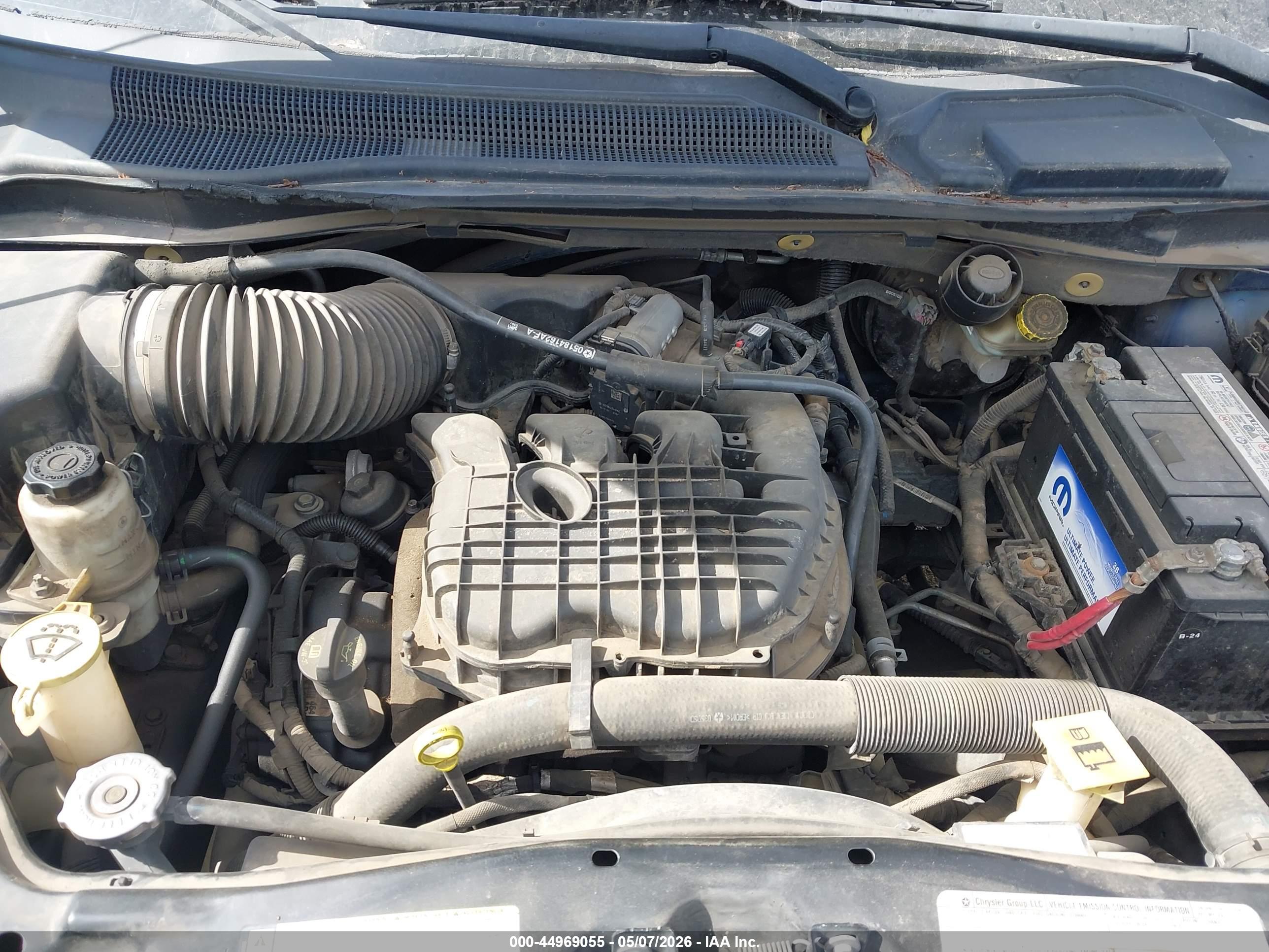 DODGE GRAND image 10