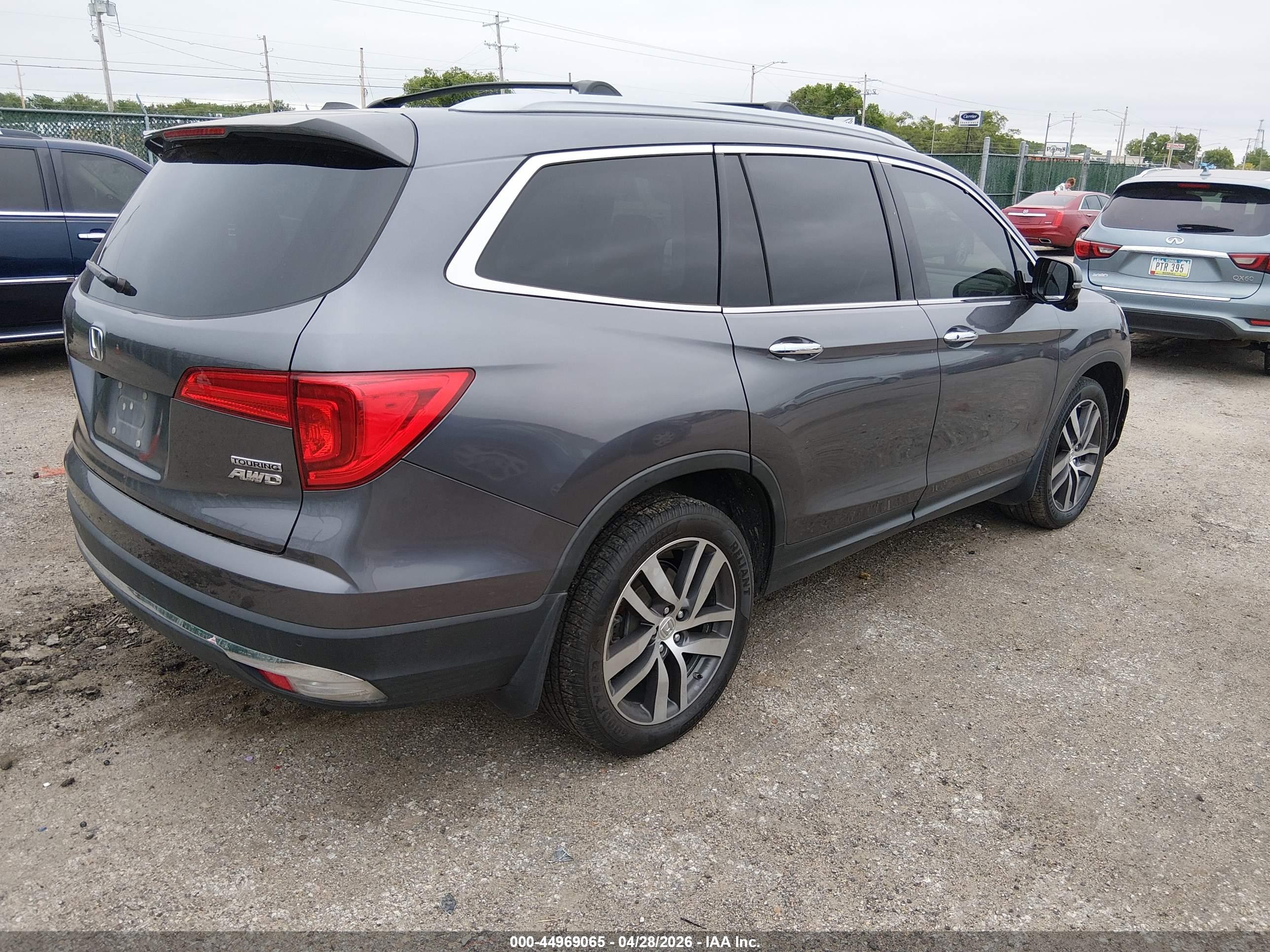 HONDA PILOT image 4