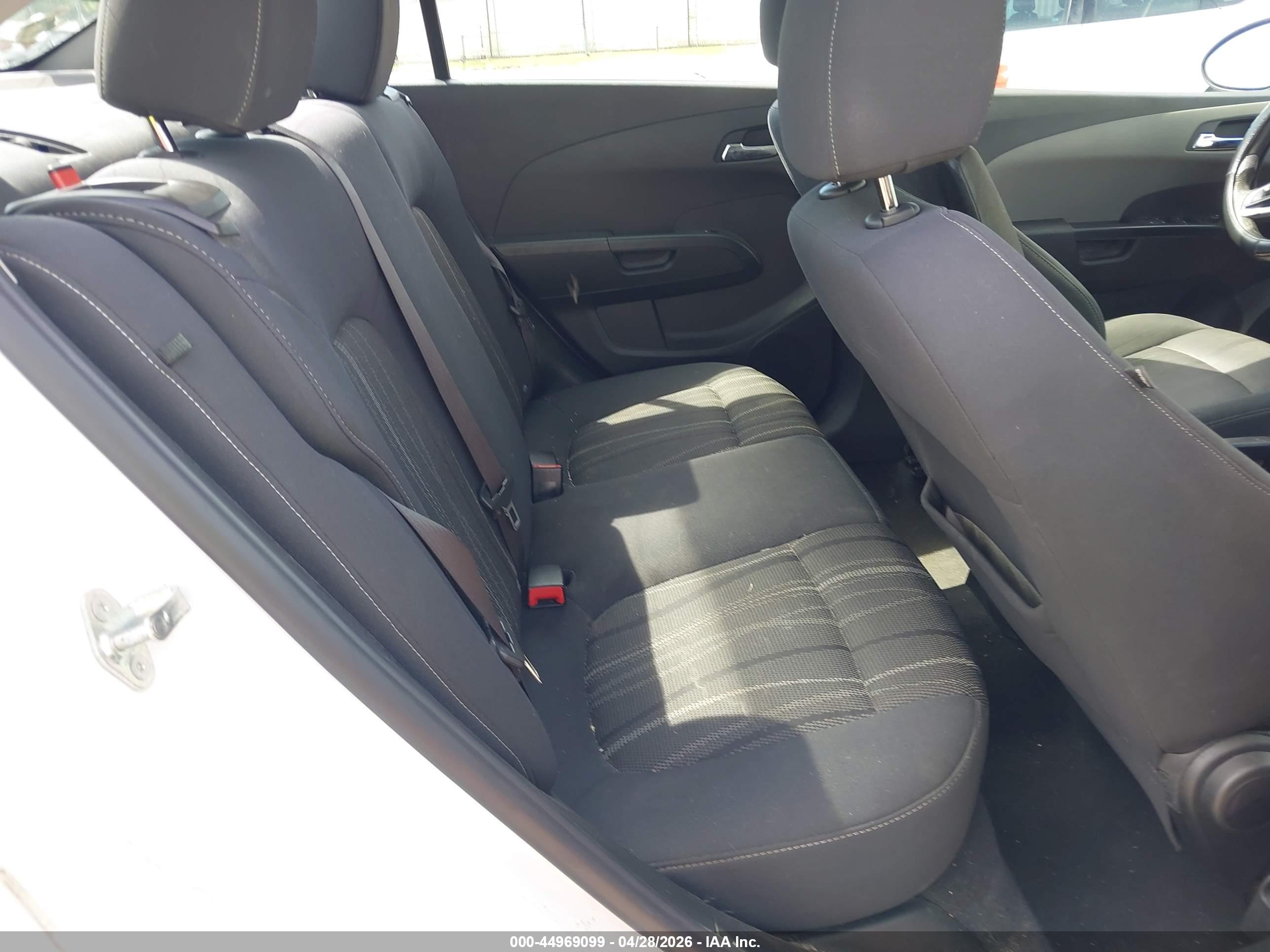 CHEVROLET SONIC image 8
