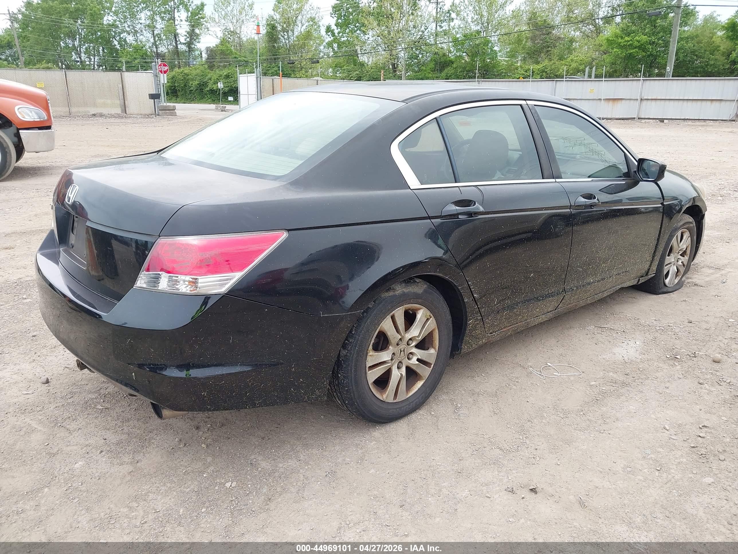 HONDA ACCORD image 4