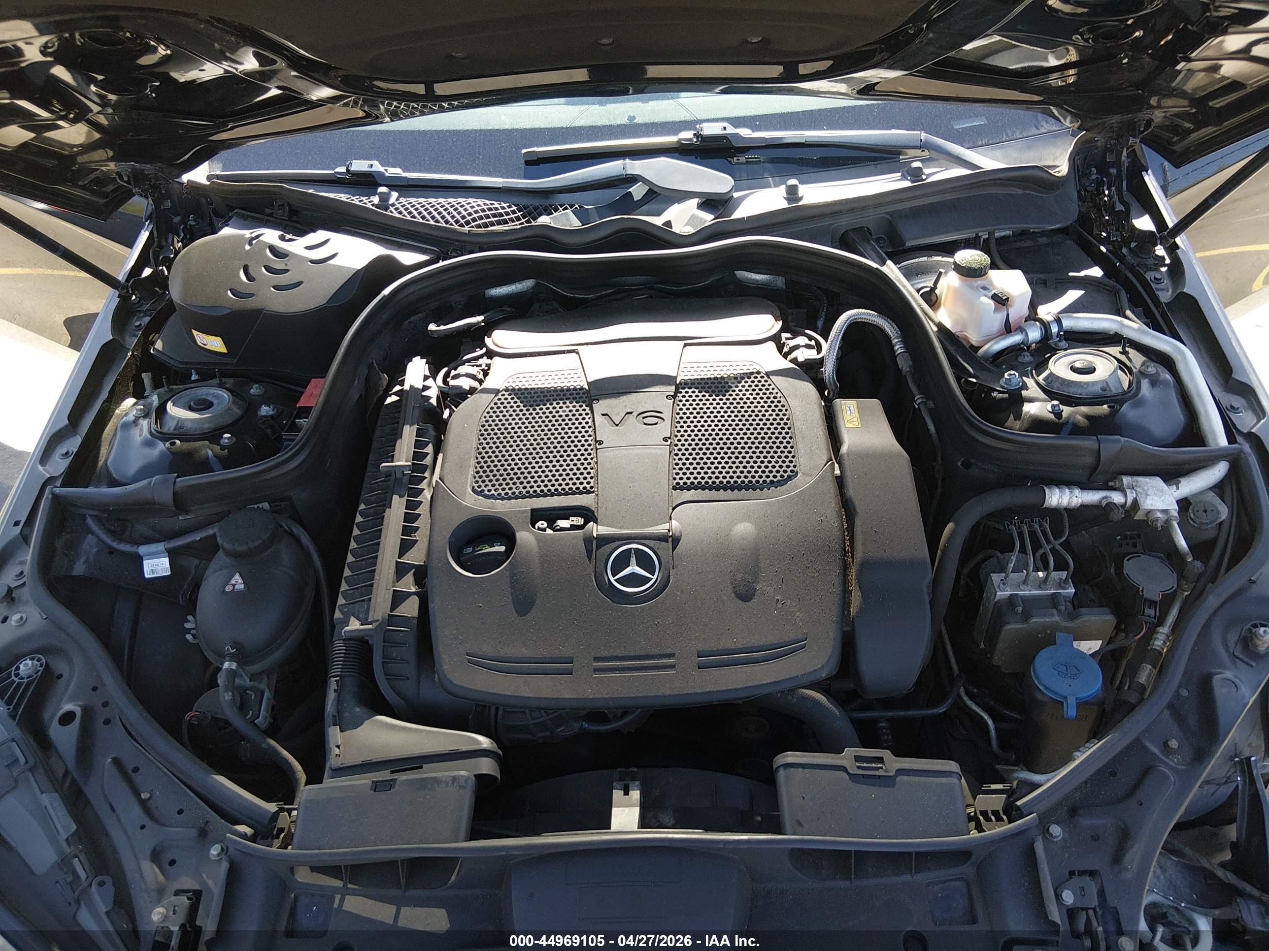 MERCEDES-BENZ E image 10