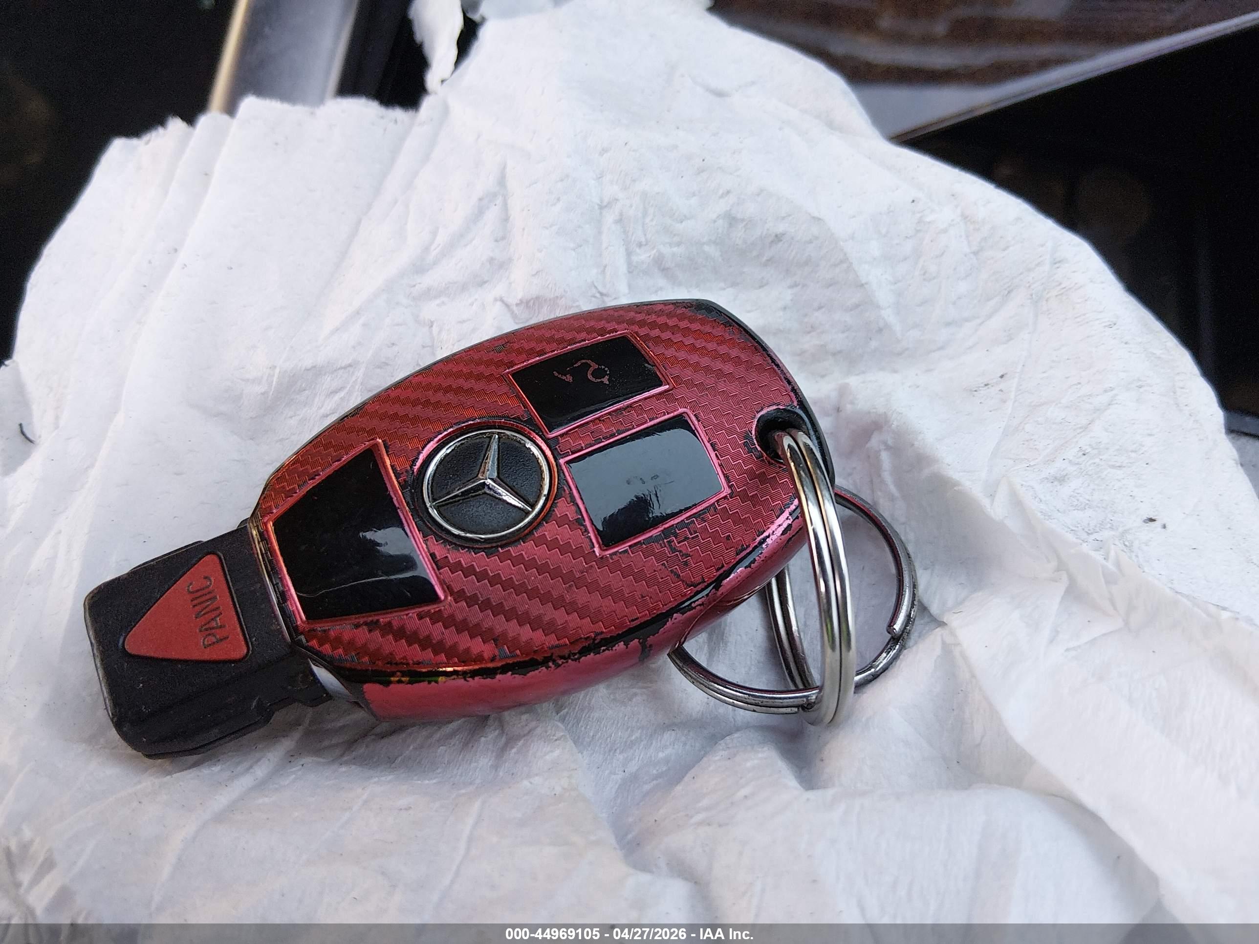 MERCEDES-BENZ E image 11