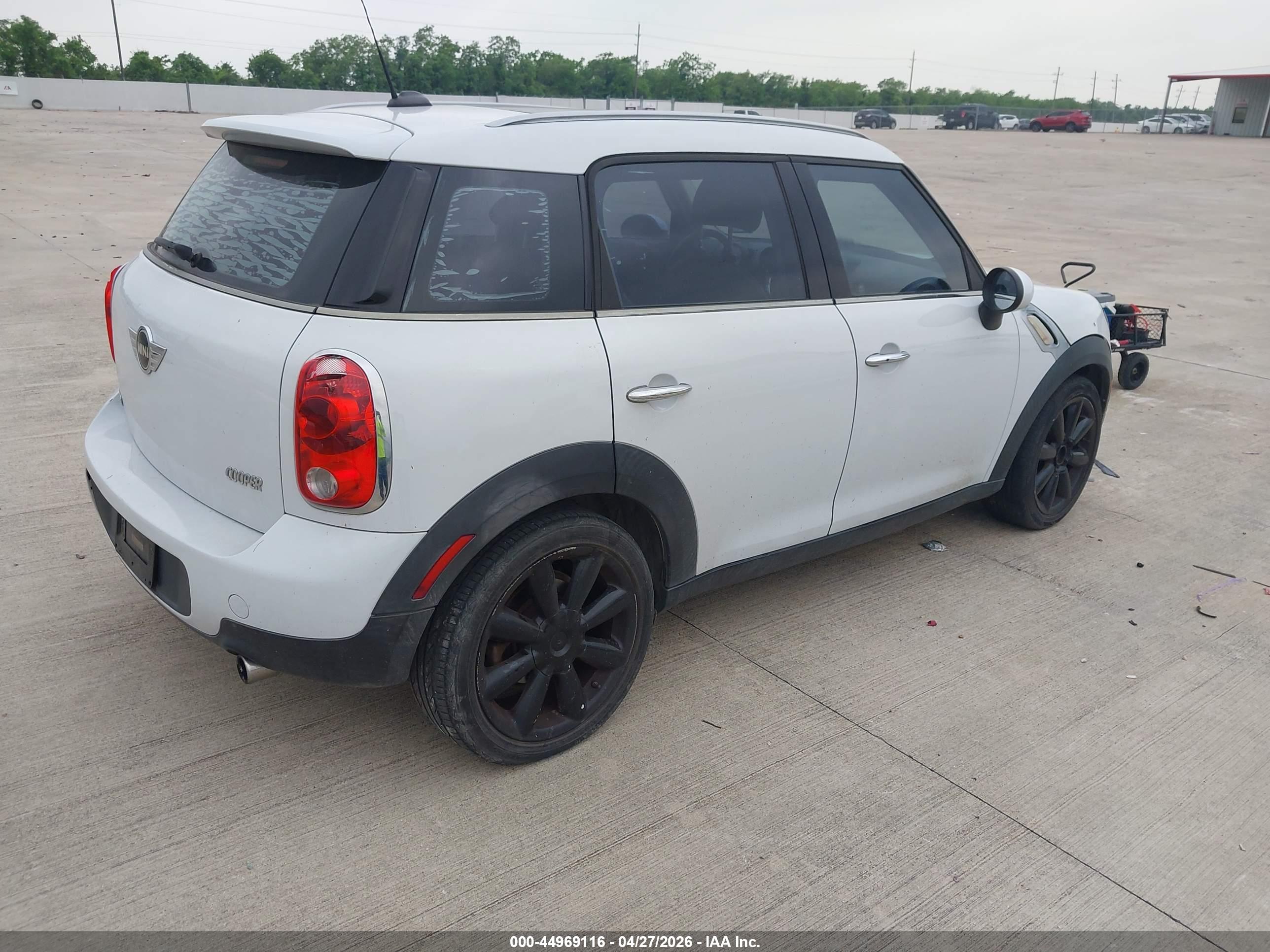 MINI COOPER image 4