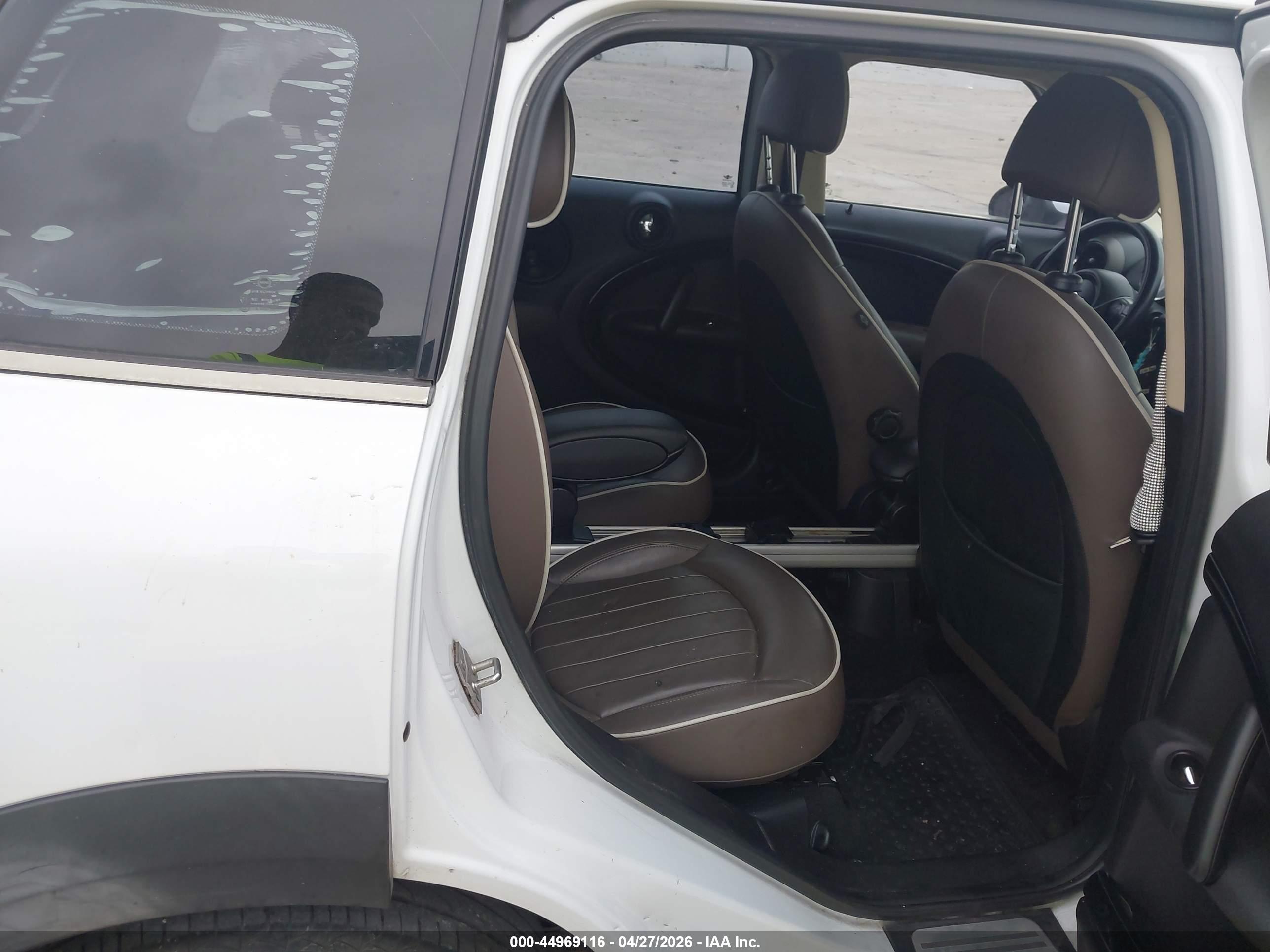 MINI COOPER image 8