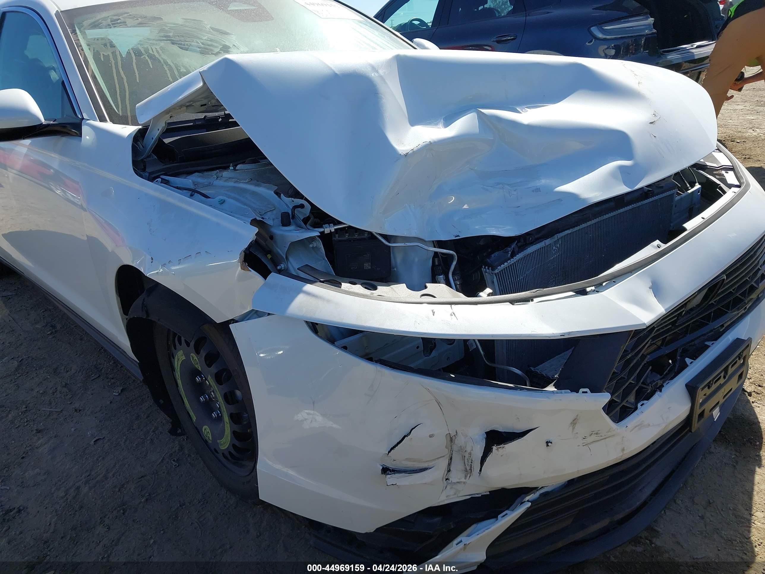 HONDA ACCORD image 6