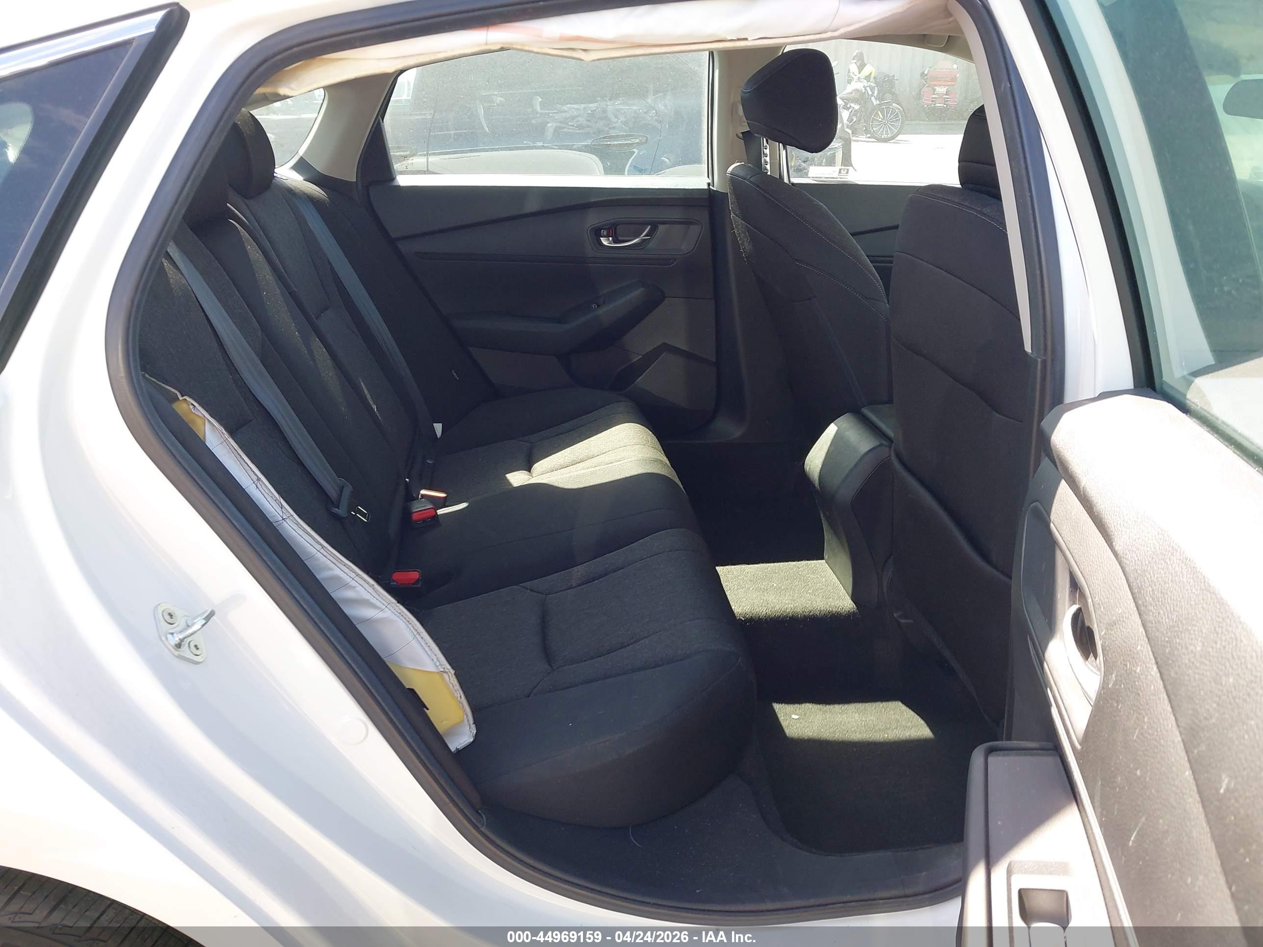 HONDA ACCORD image 8