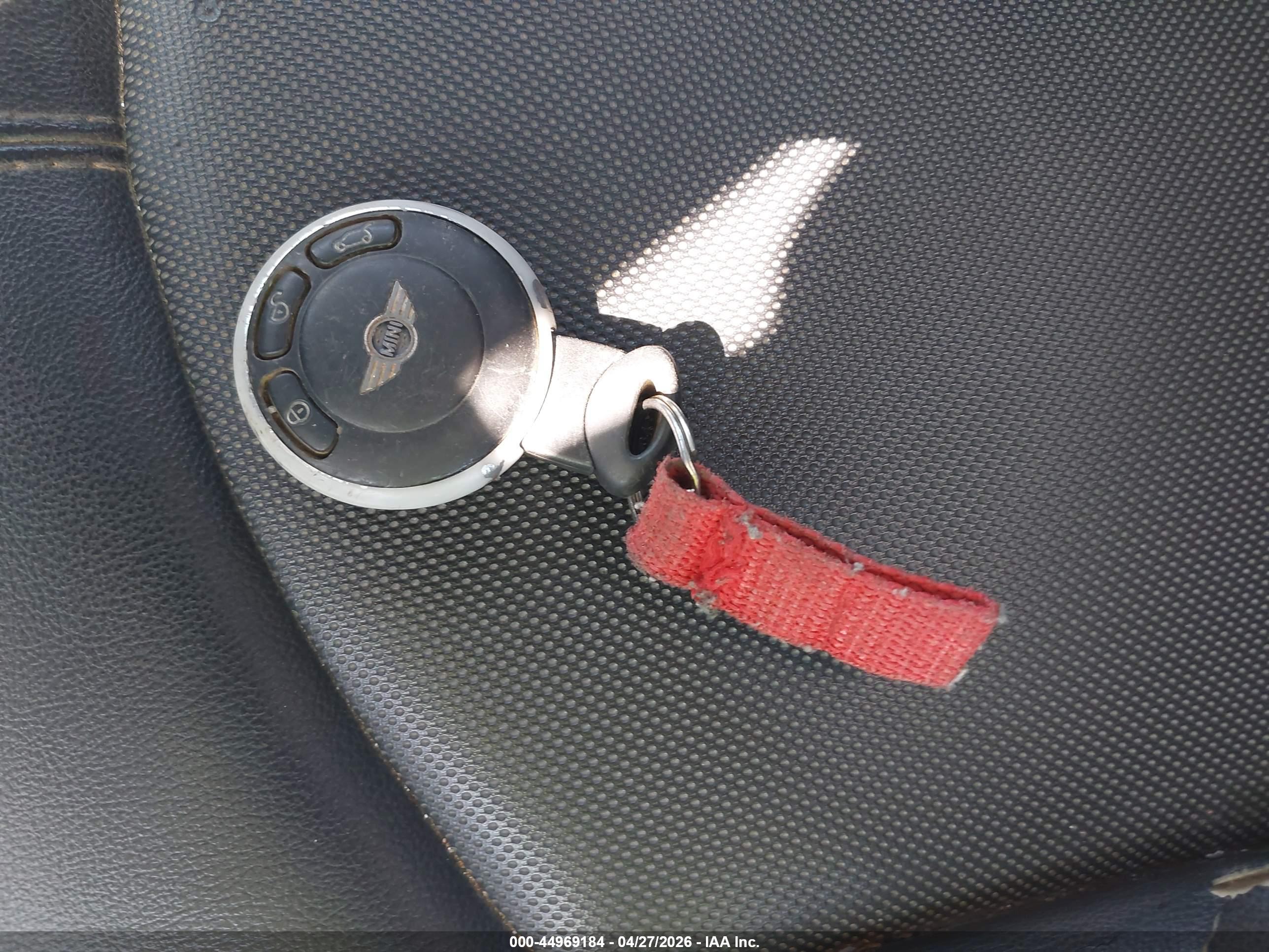 MINI COUNTRYMAN image 11