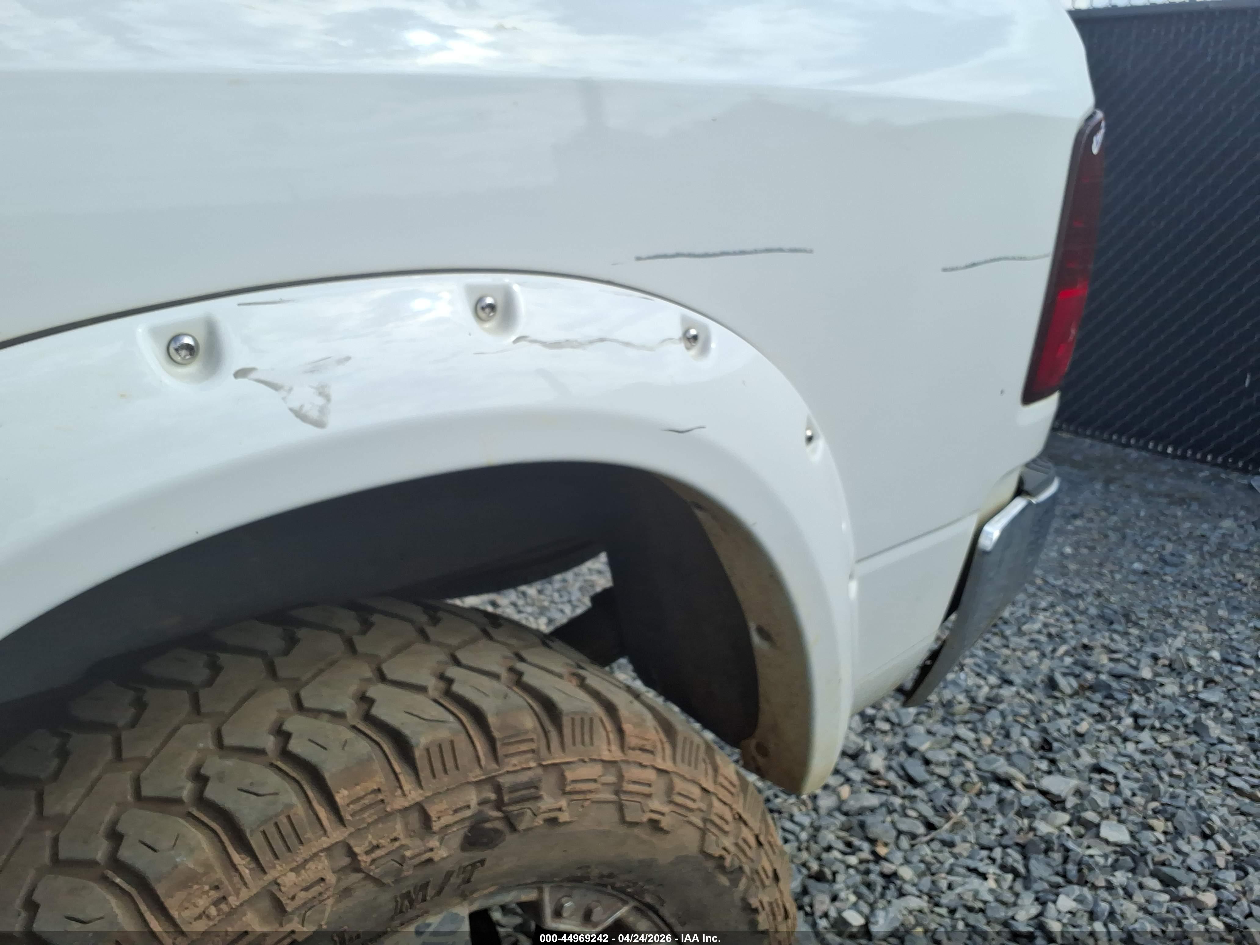 RAM 2500 image 6