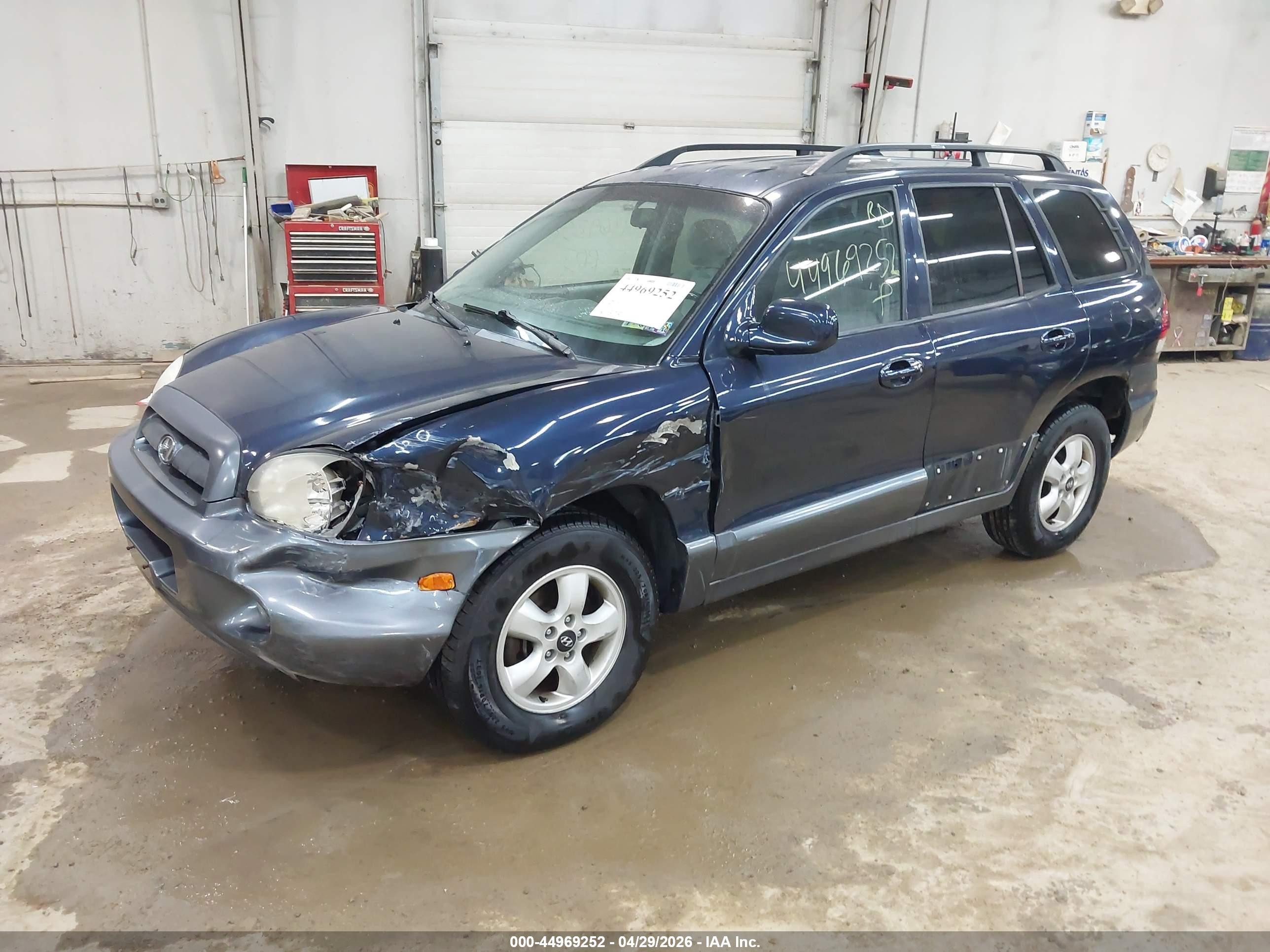 HYUNDAI SANTA image 2