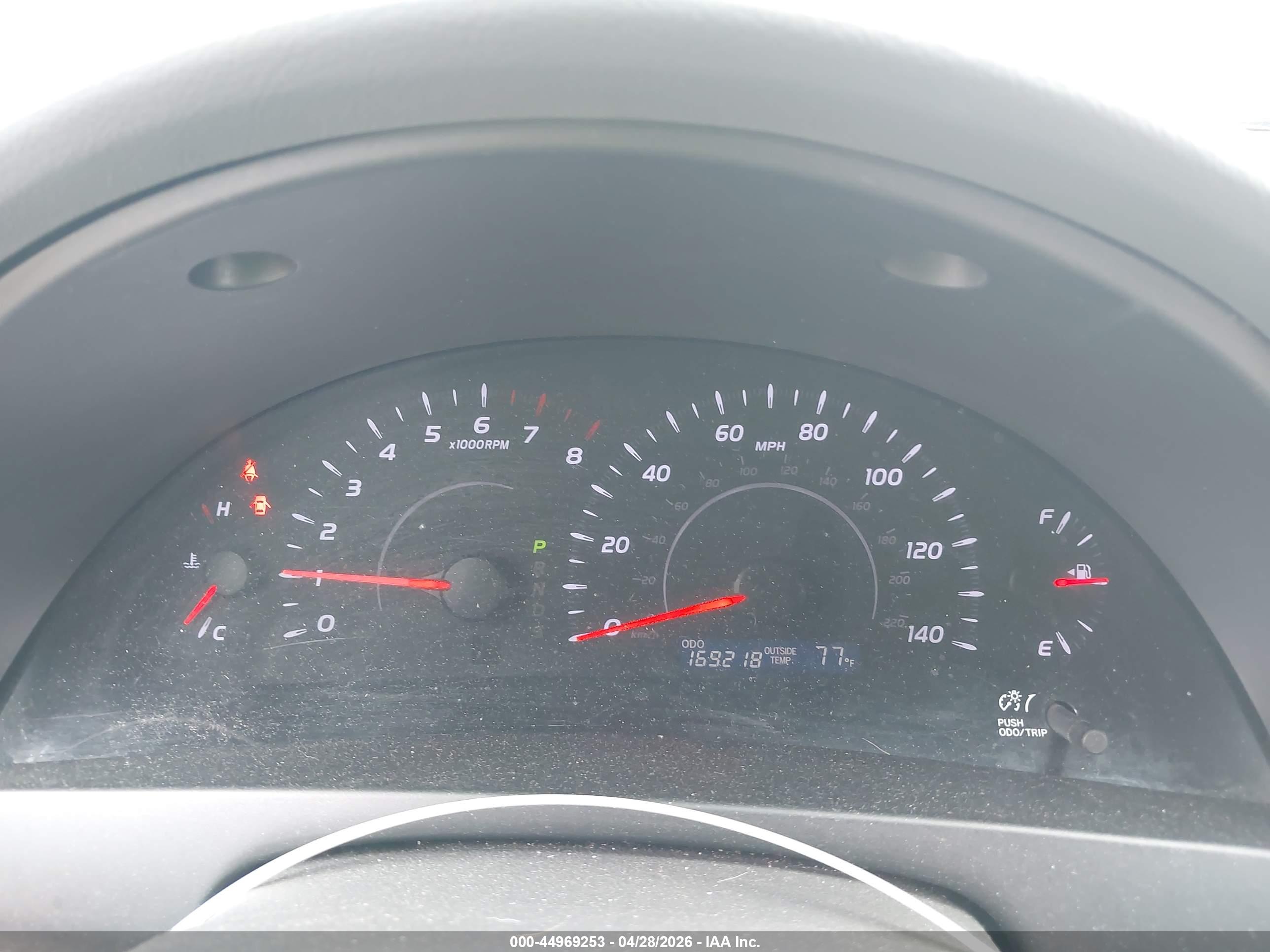 TOYOTA CAMRY image 7