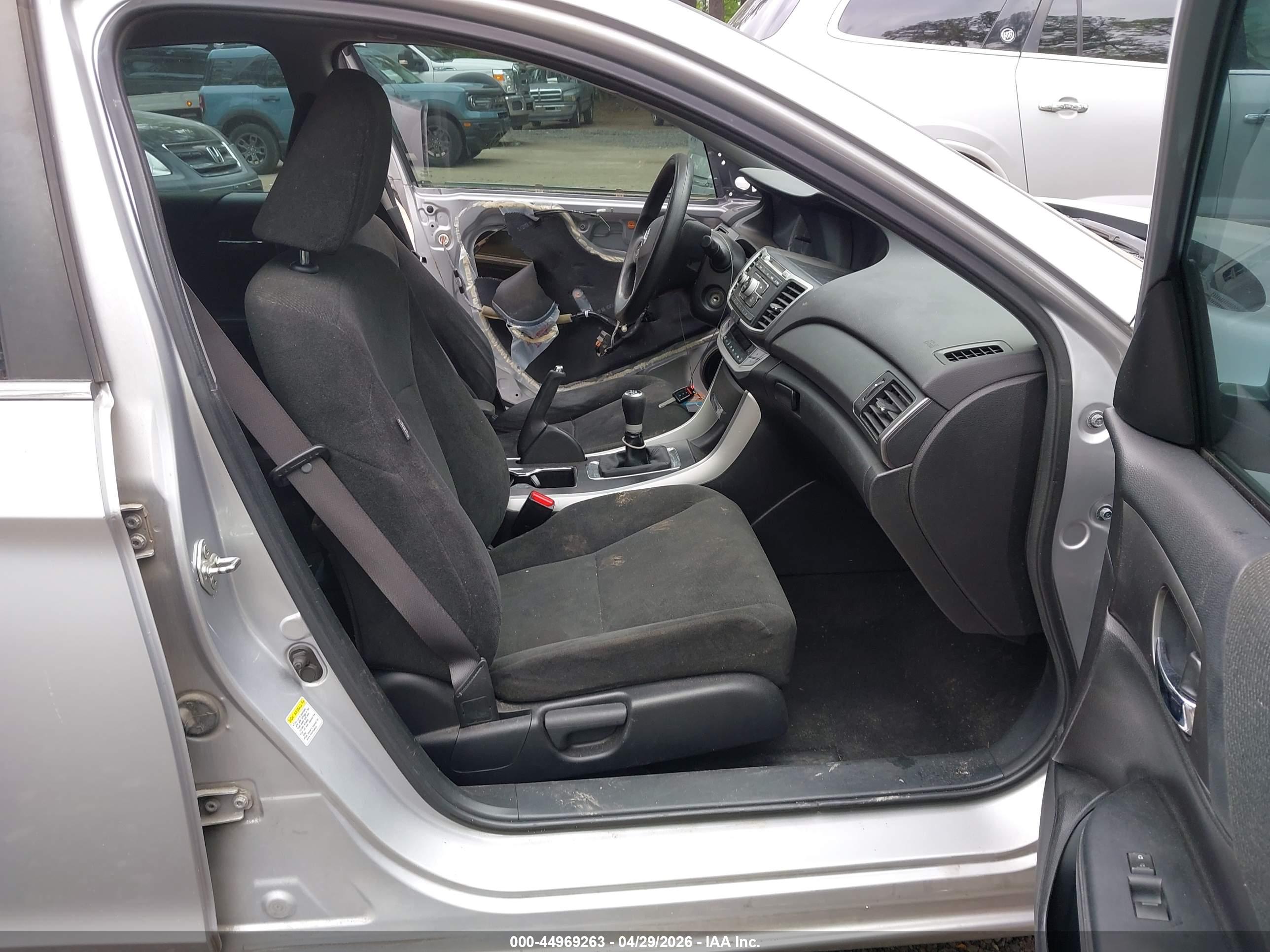 HONDA ACCORD image 5