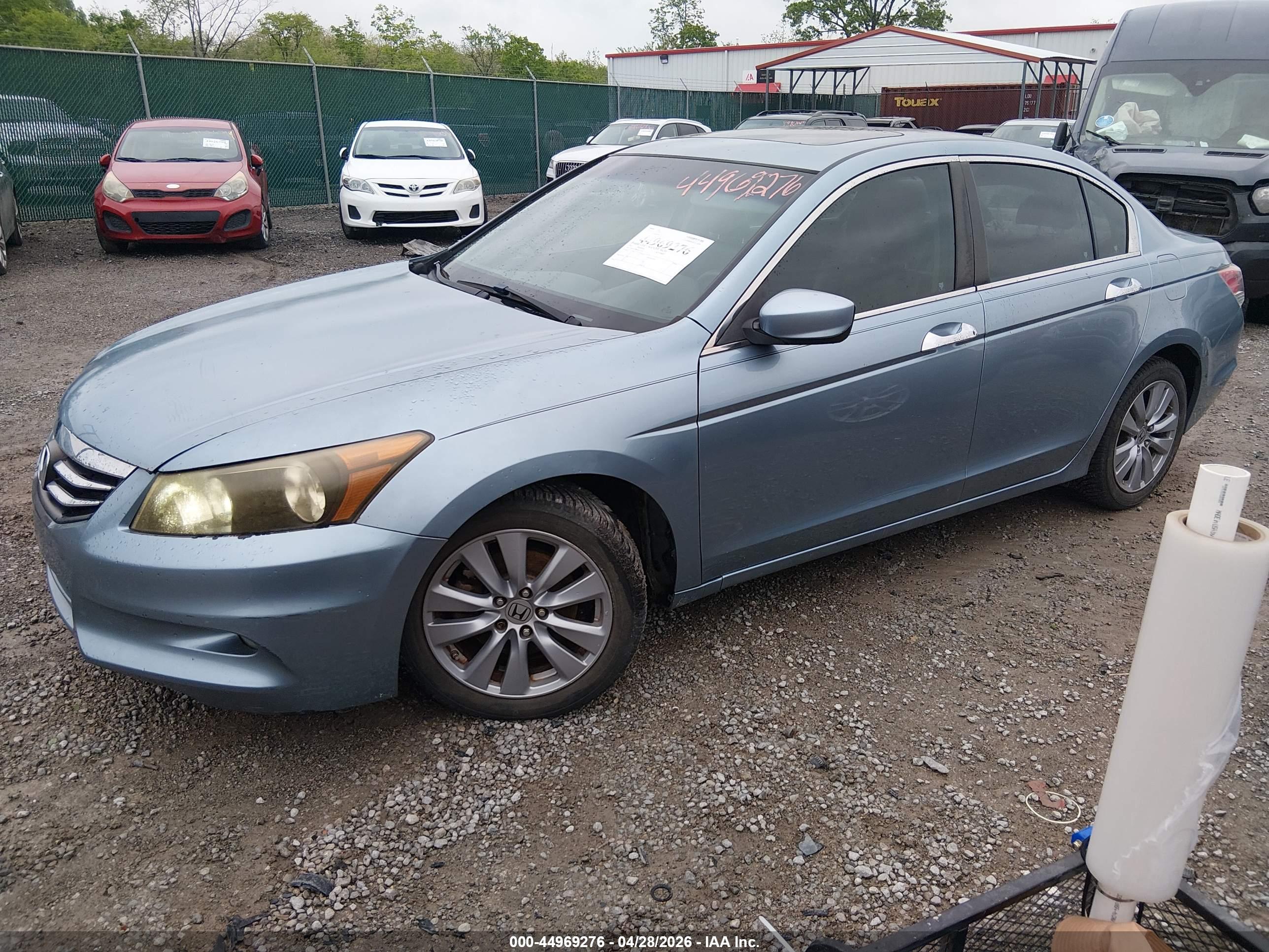 HONDA ACCORD image 2